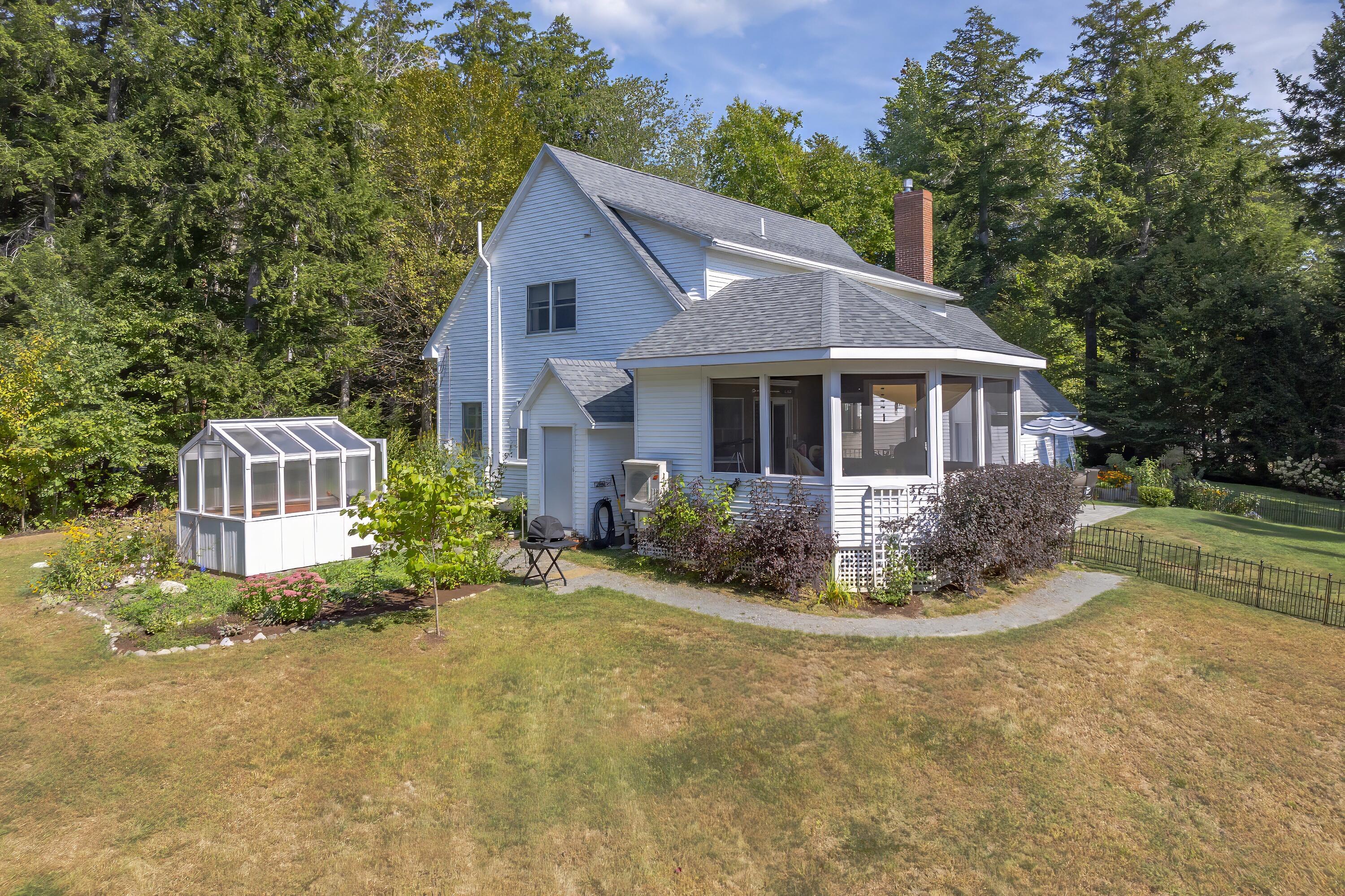 769 Green Lake Road