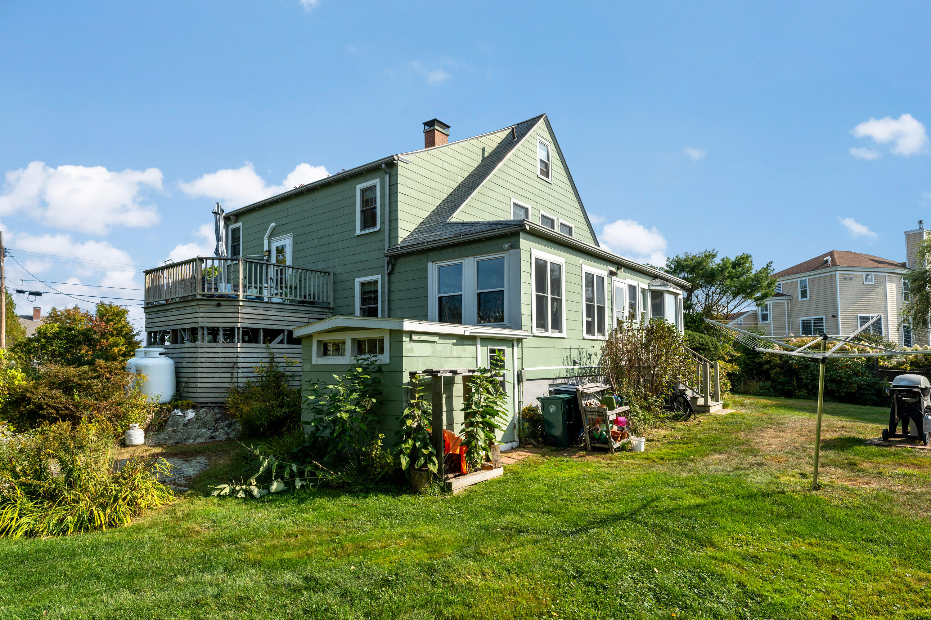 20 Lily Pond Avenue