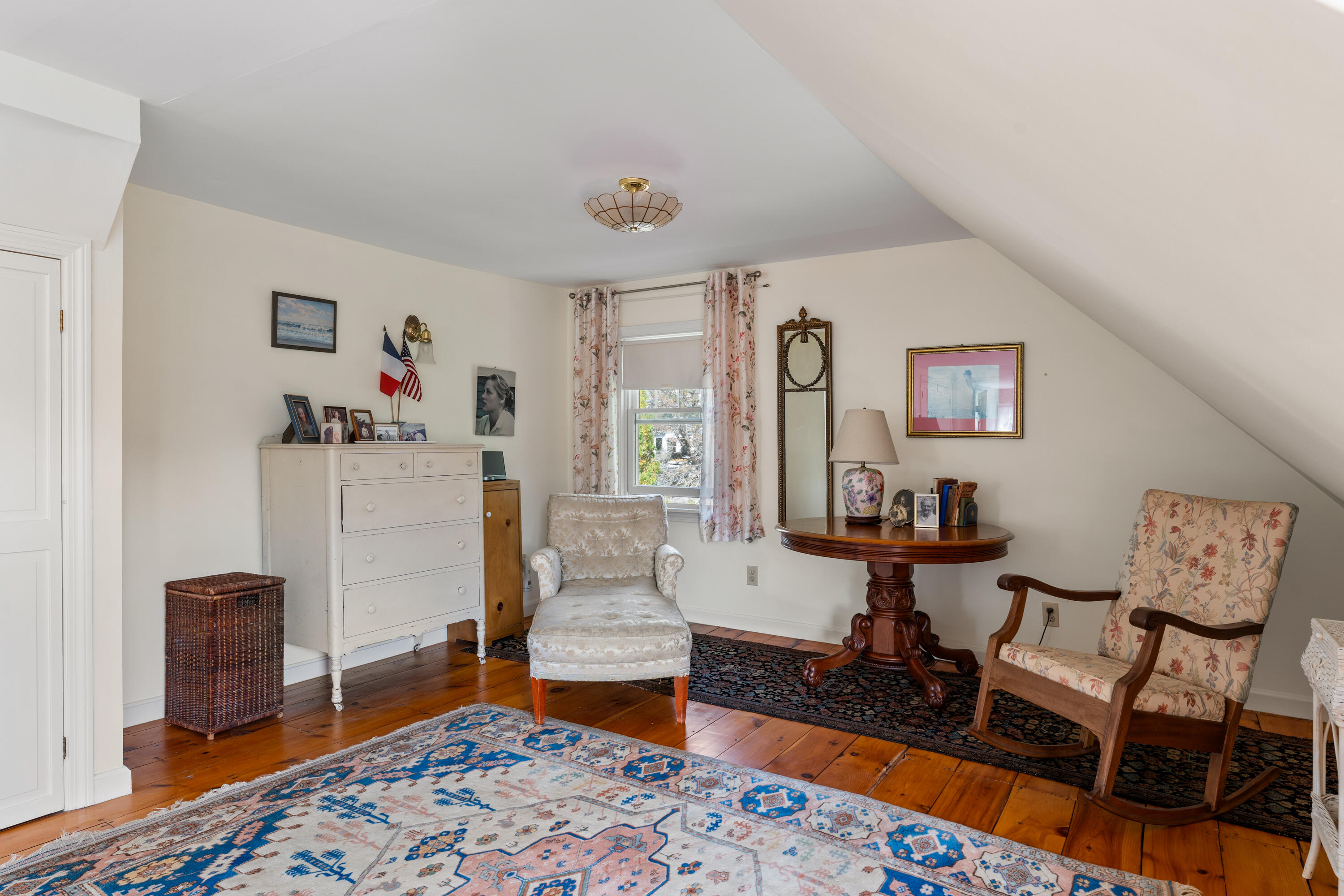 20 Lily Pond Avenue