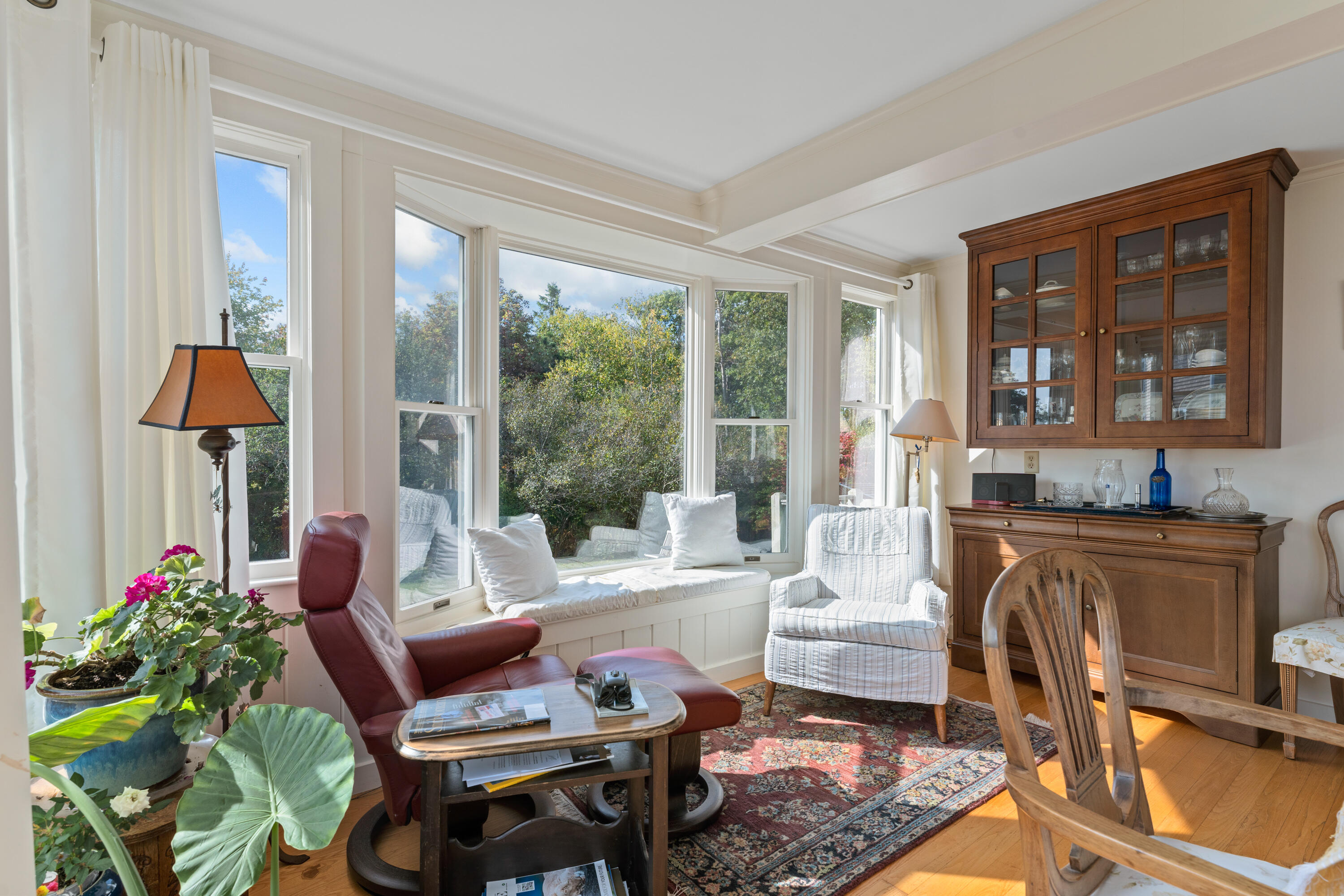 20 Lily Pond Avenue