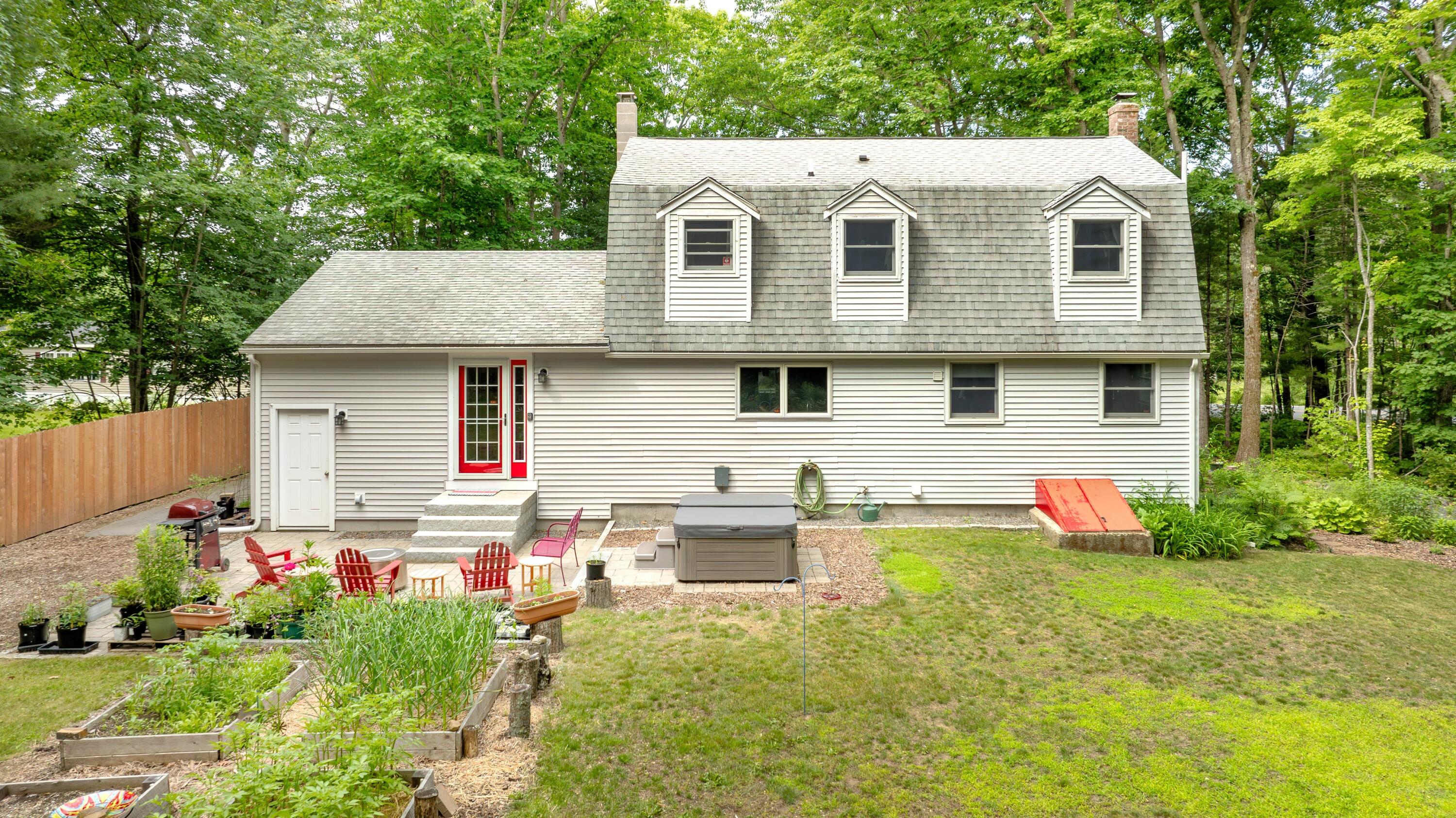 107 Ledgewood Drive