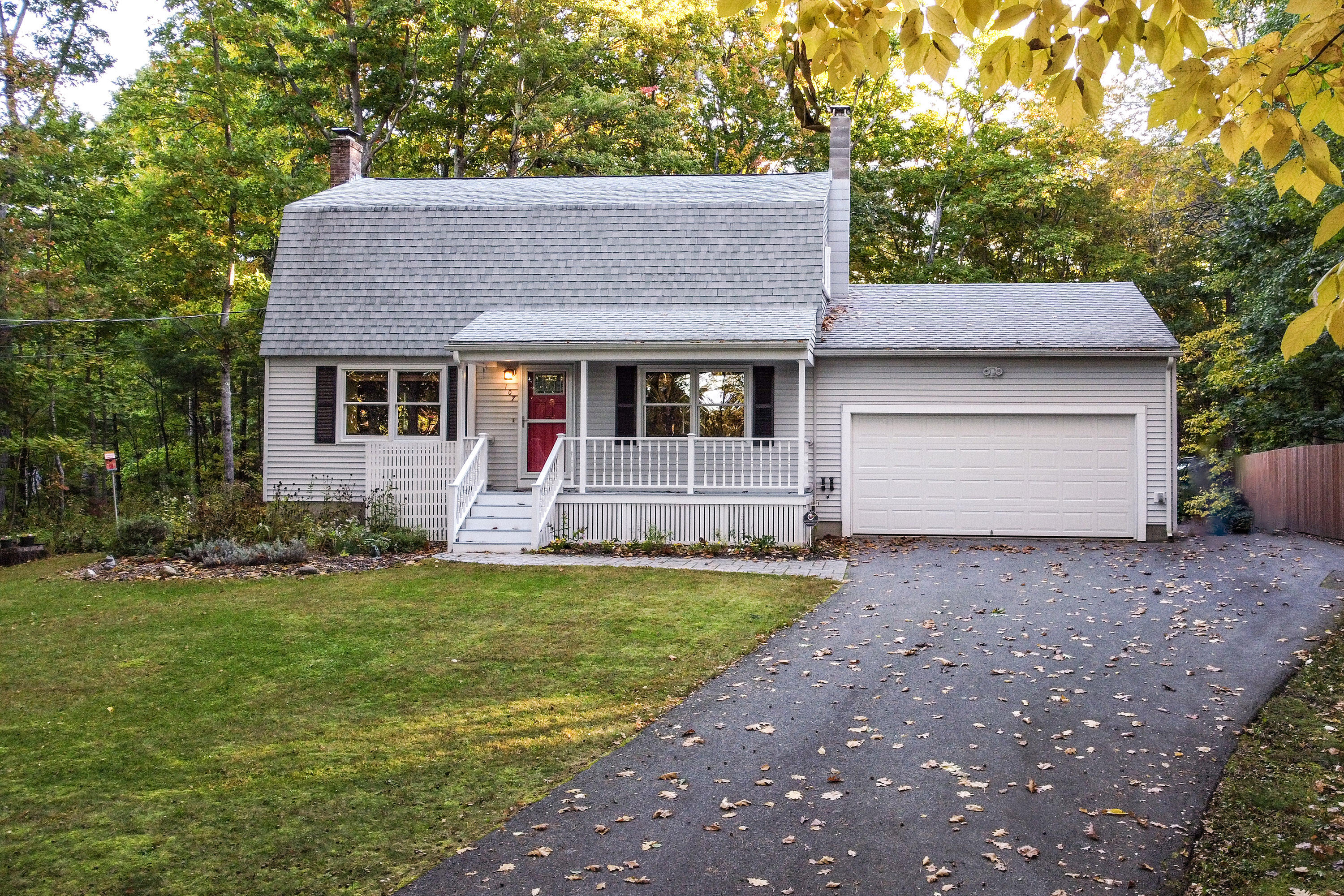 107 Ledgewood Drive