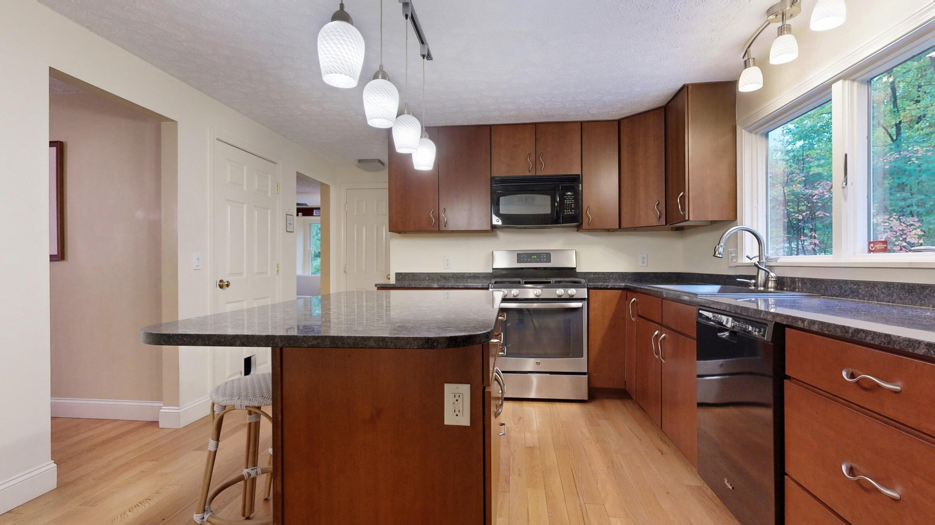 107 Ledgewood Drive