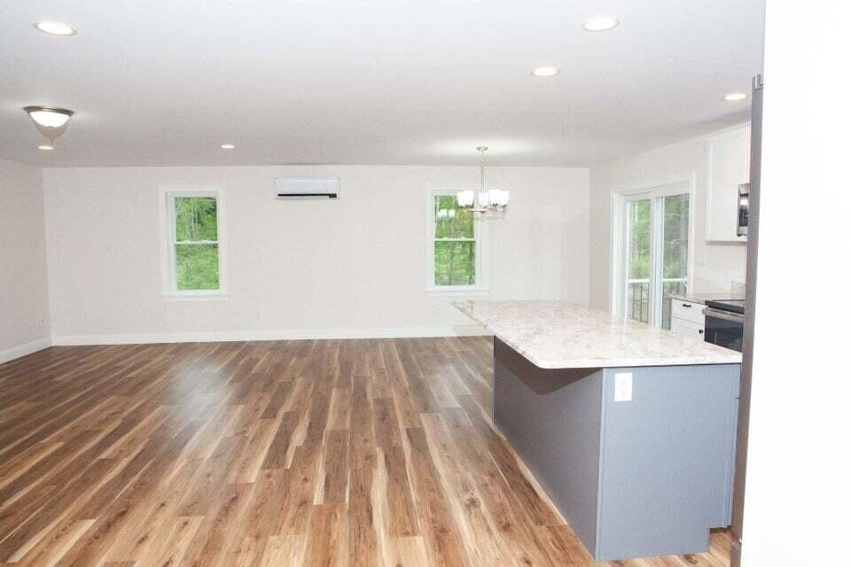 4 Pelletier Lane