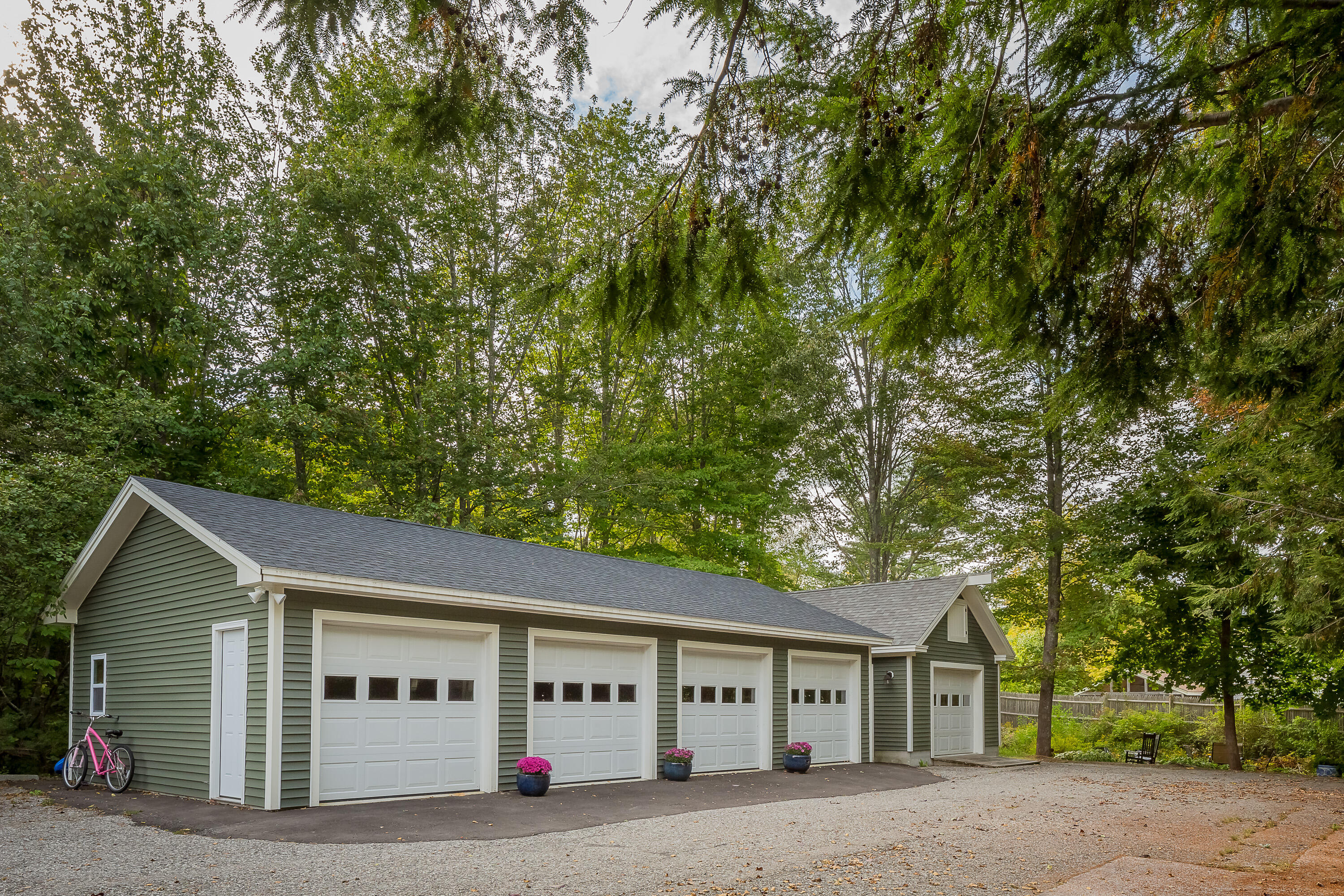 69 Elm Street, 100