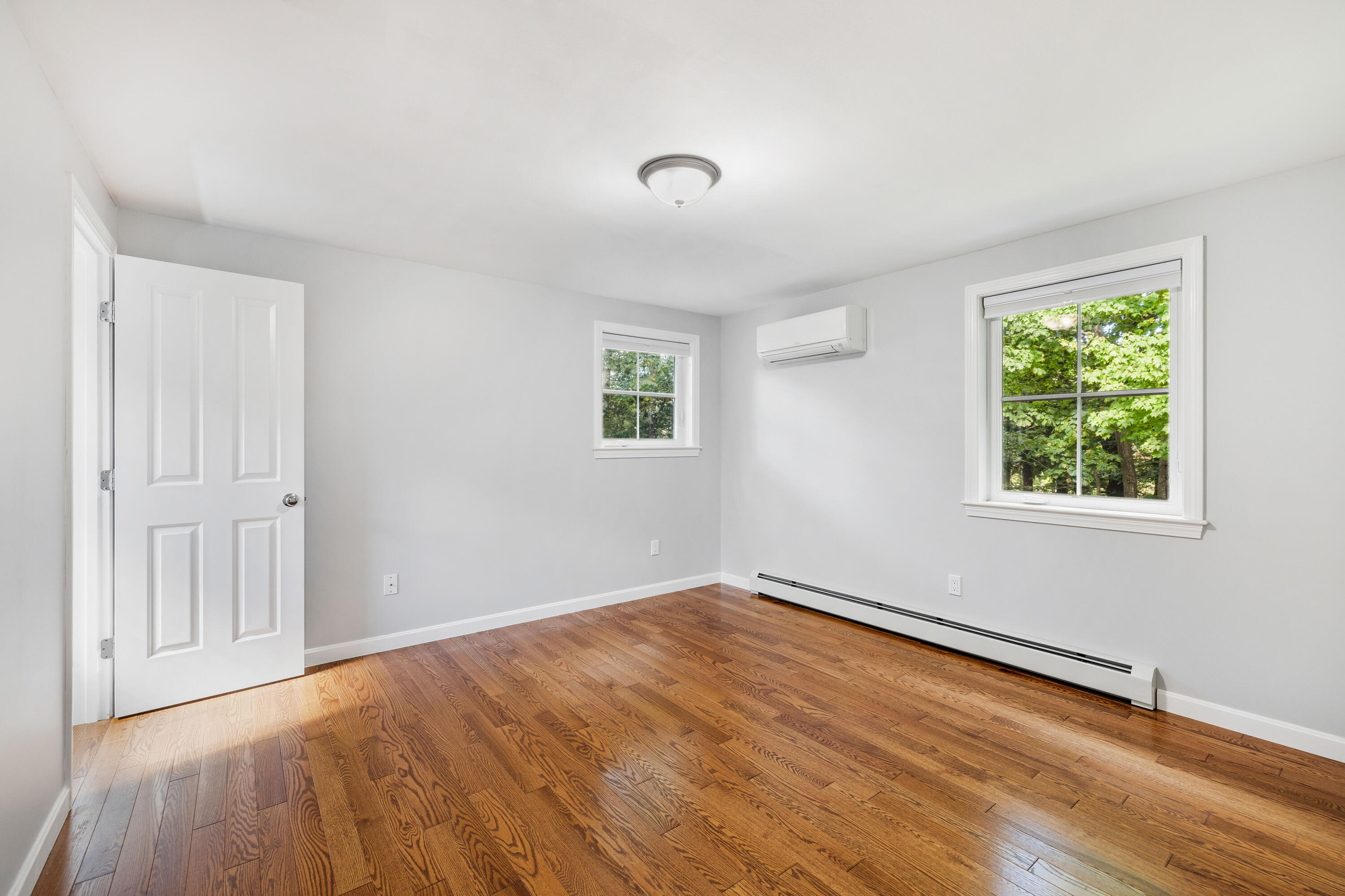 19 Lexington Drive, 19