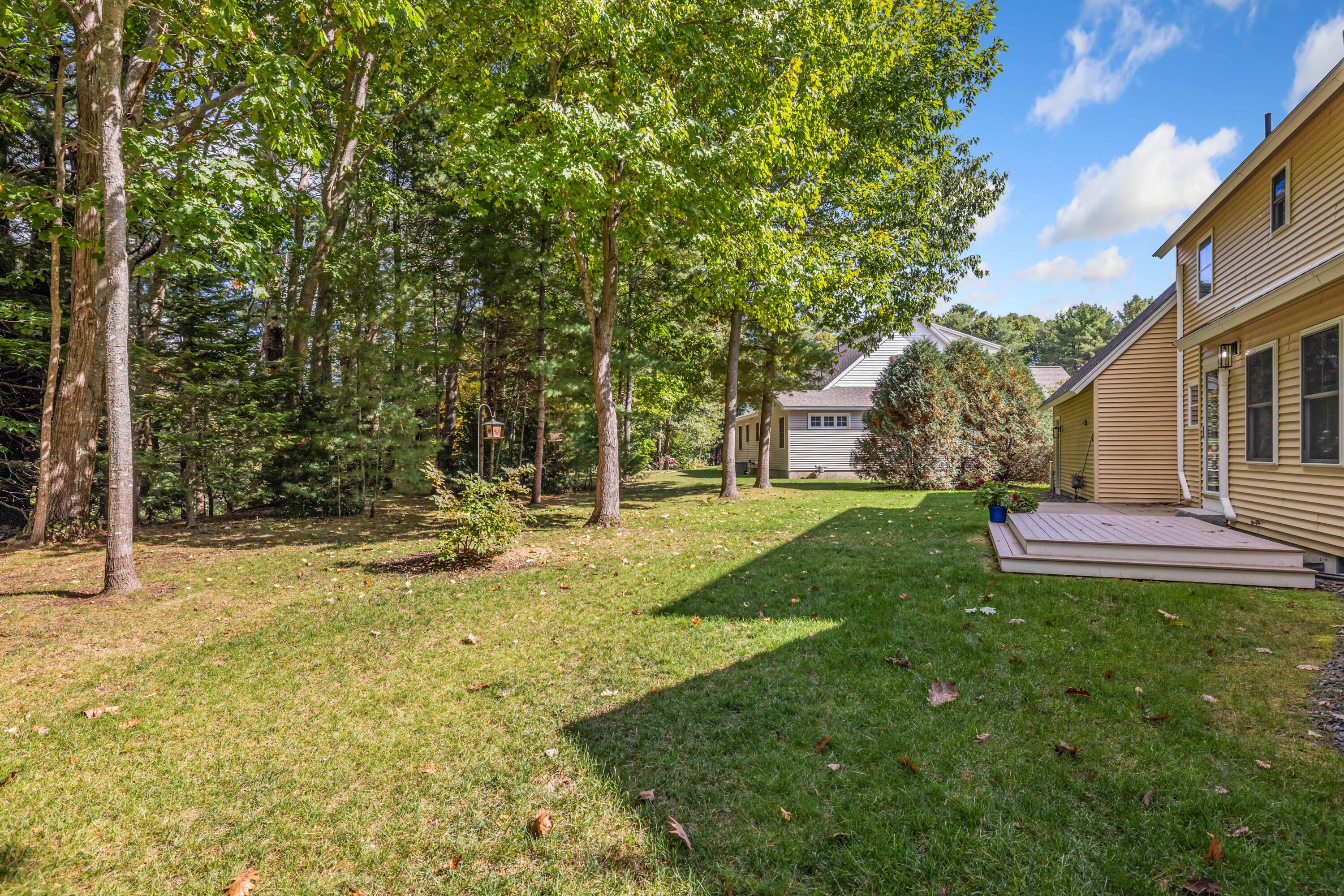 19 Lexington Drive, 19