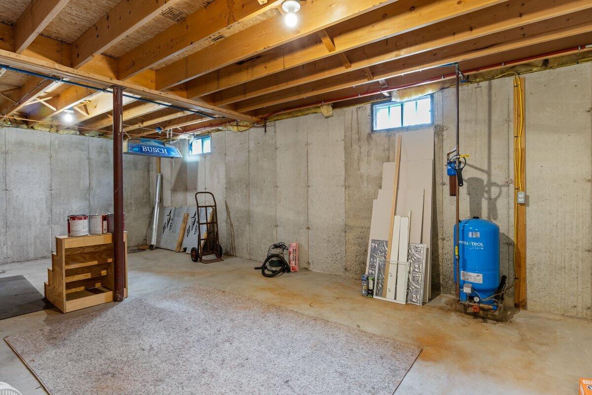 84 Lower Tarbox Road