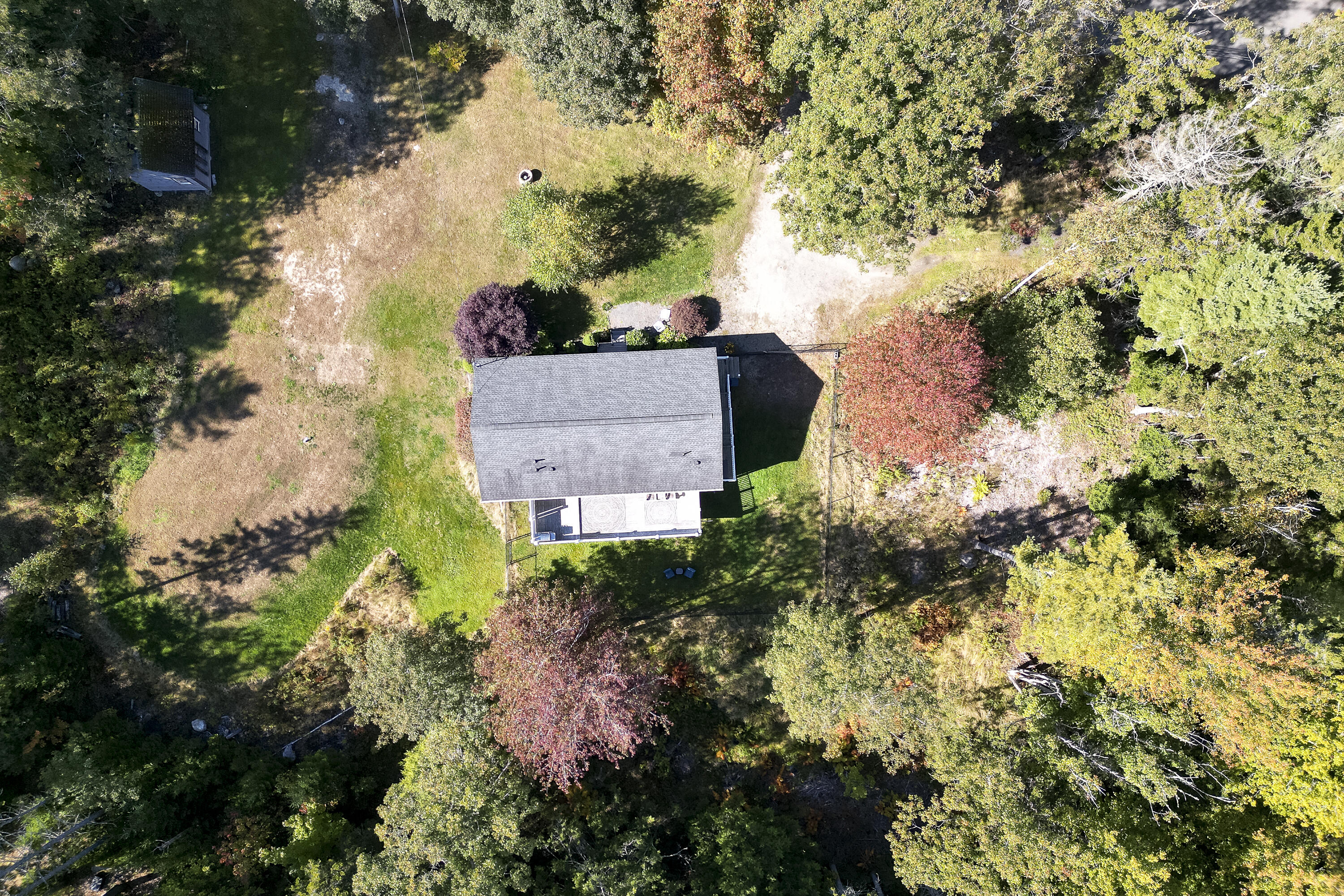 113 West Side Road
