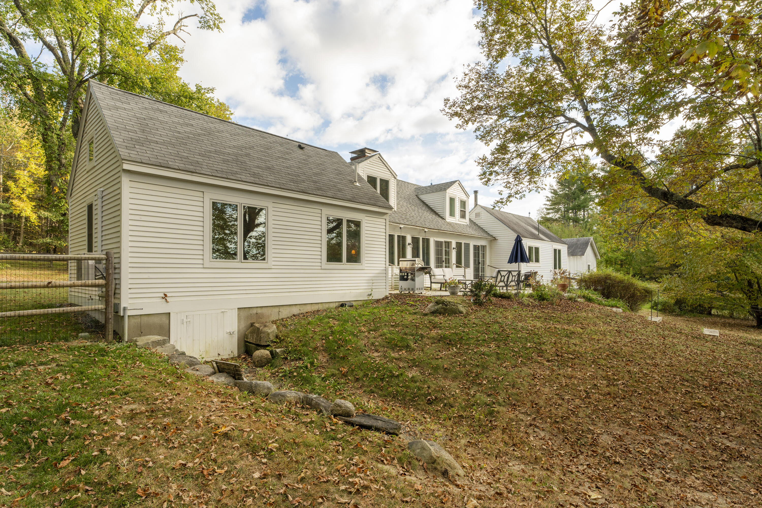 324 The Shore Road
