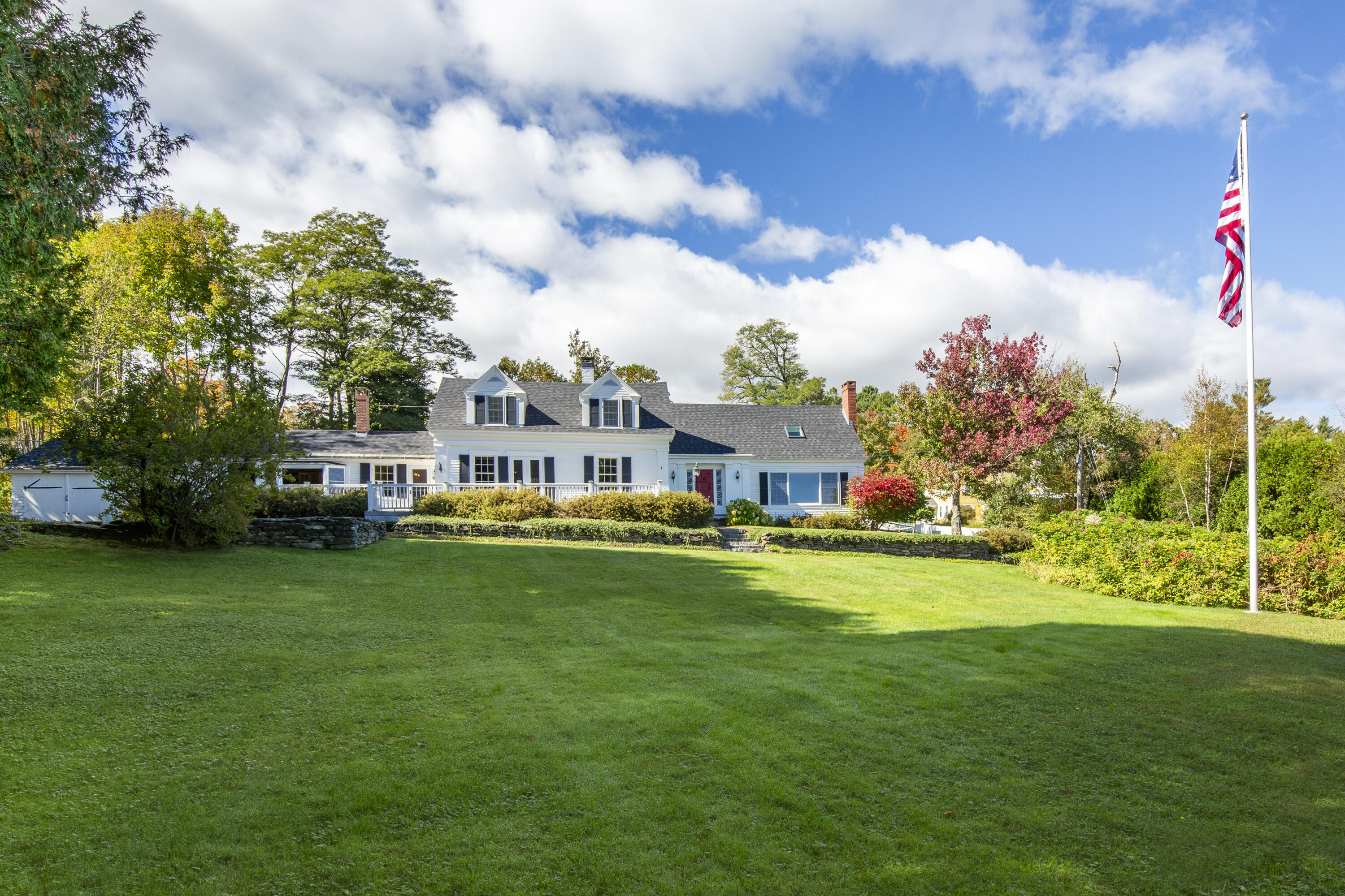 83 Cliff Road