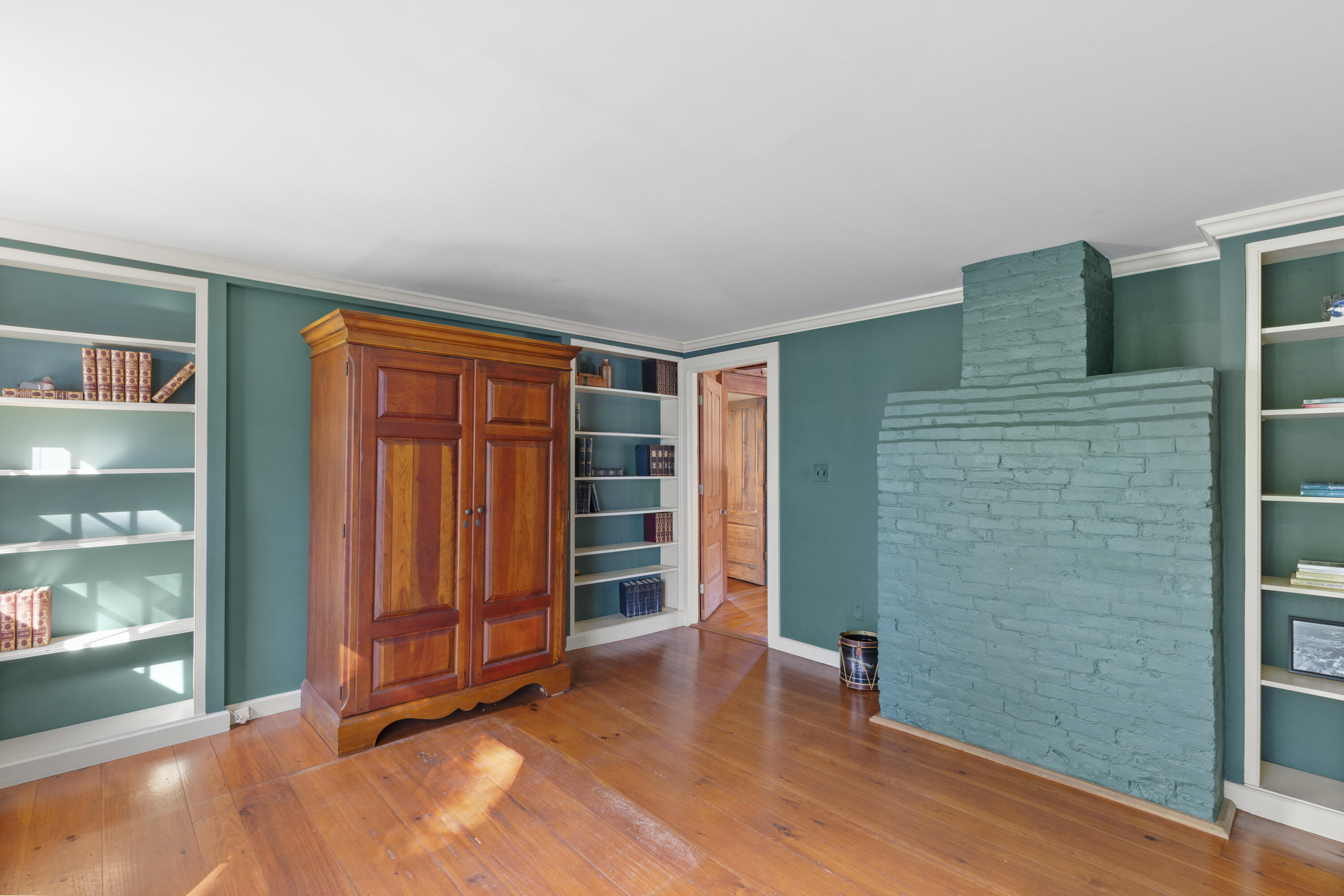 83 Cliff Road
