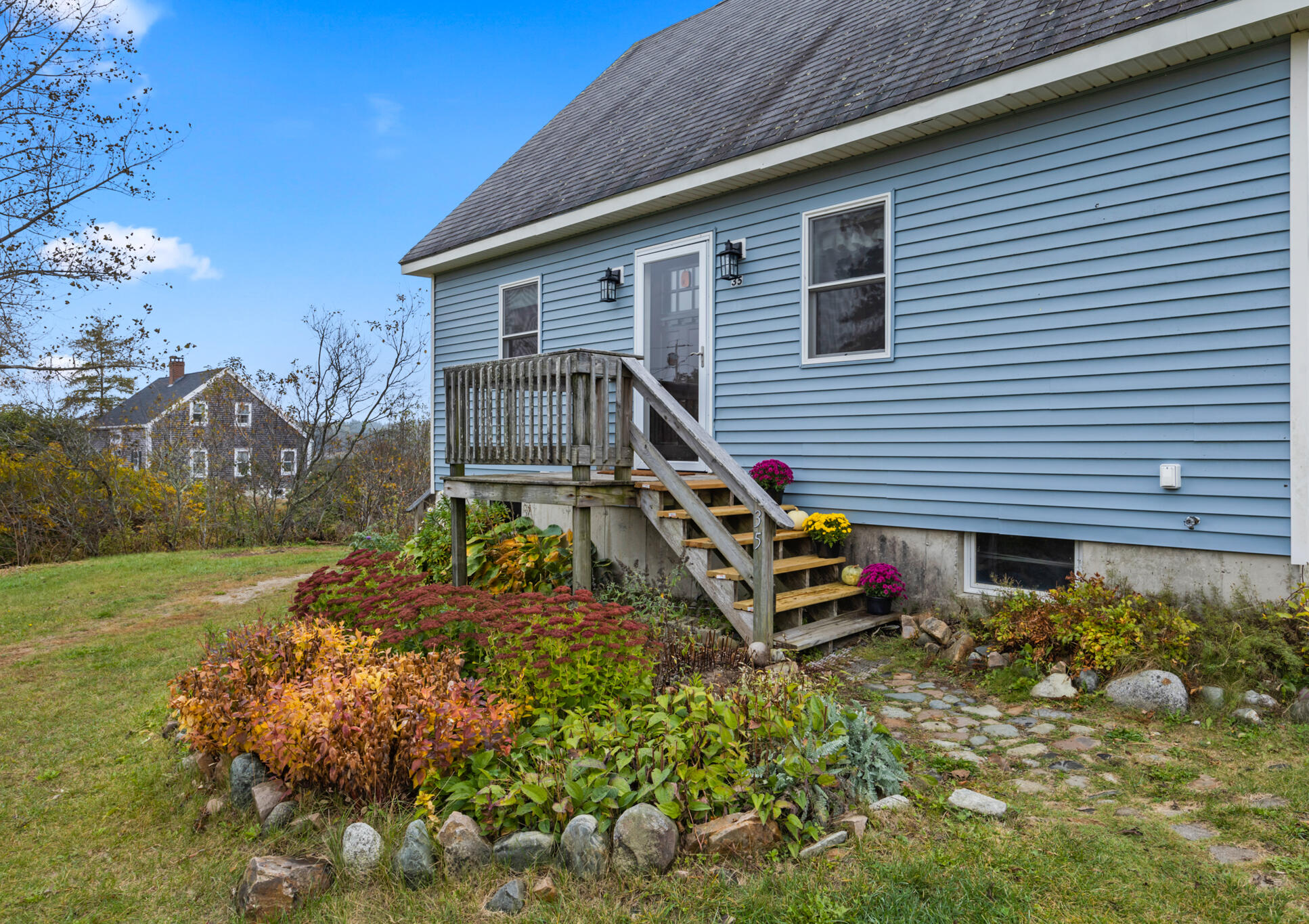 35 Crockett Point Road