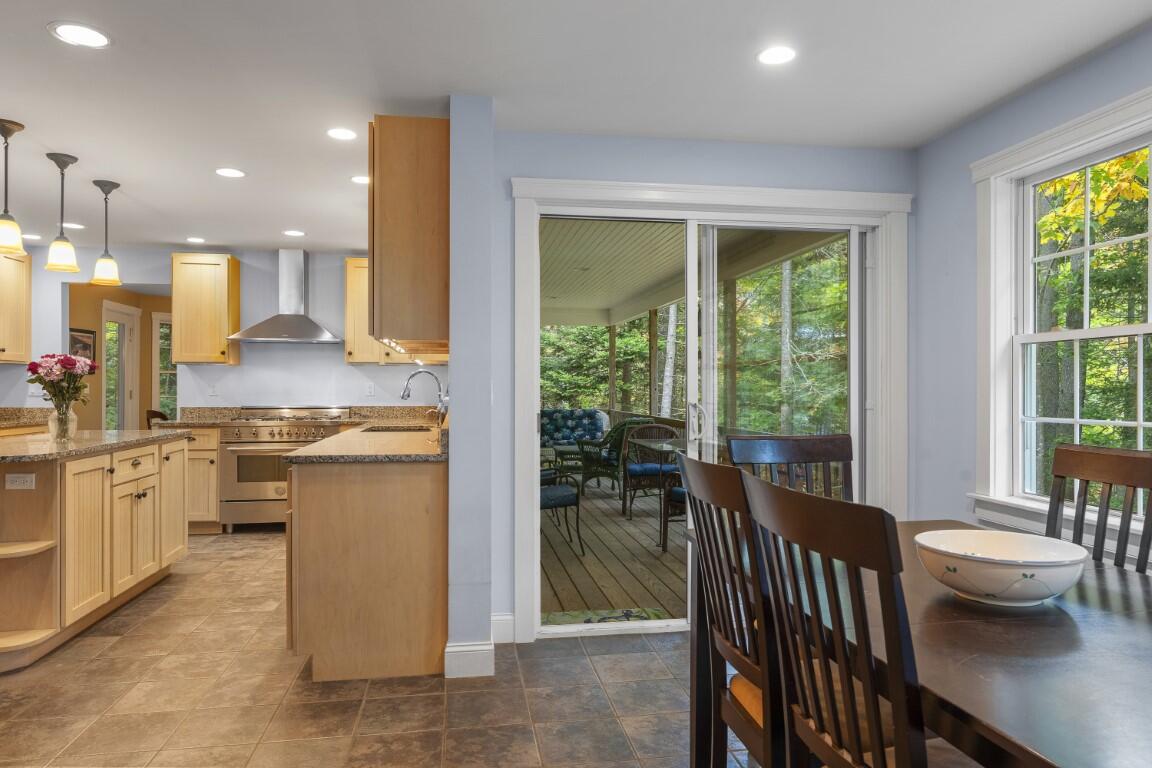 157 Lobster Cove Road