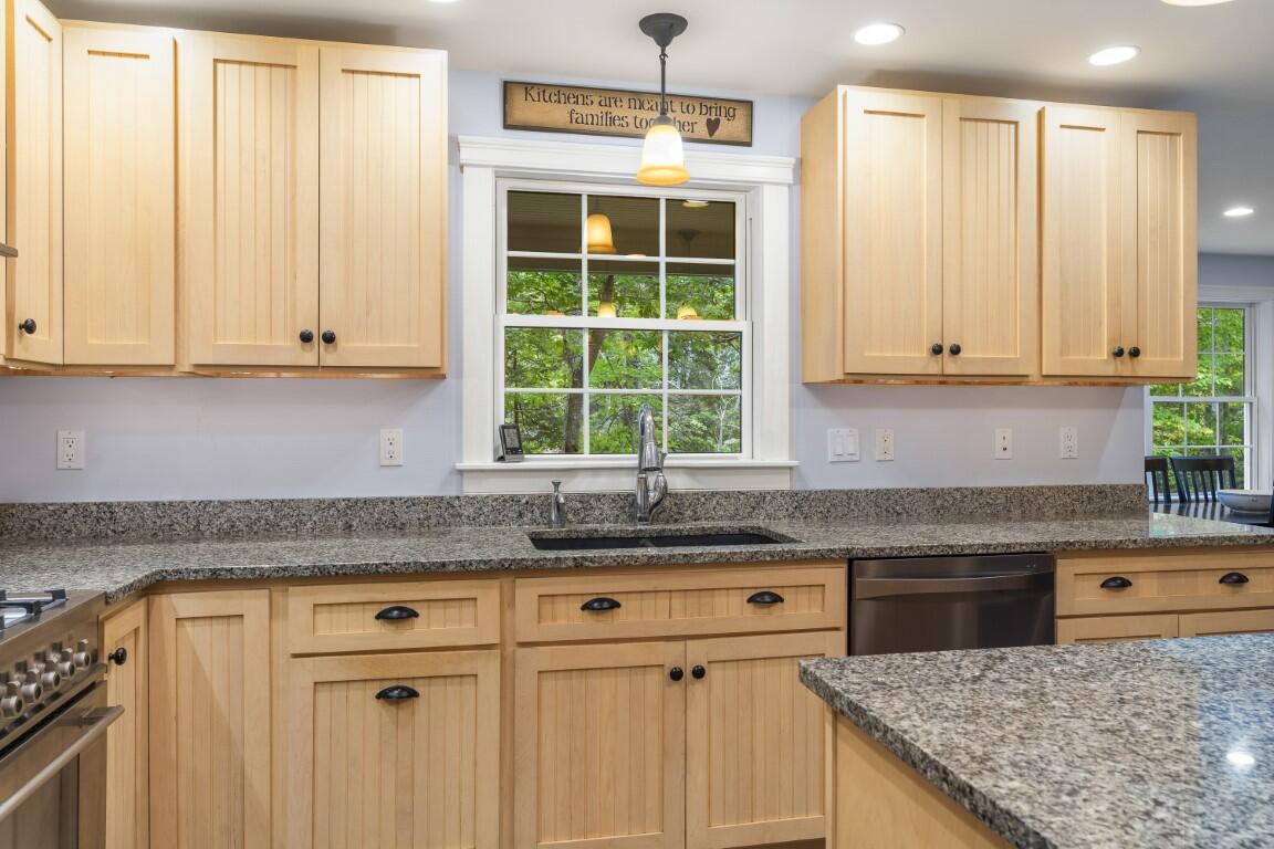 157 Lobster Cove Road