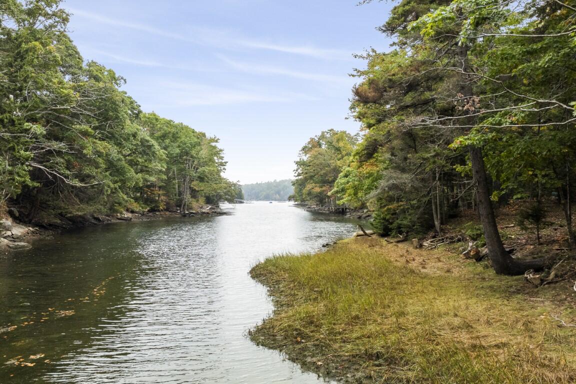 157 Lobster Cove Road