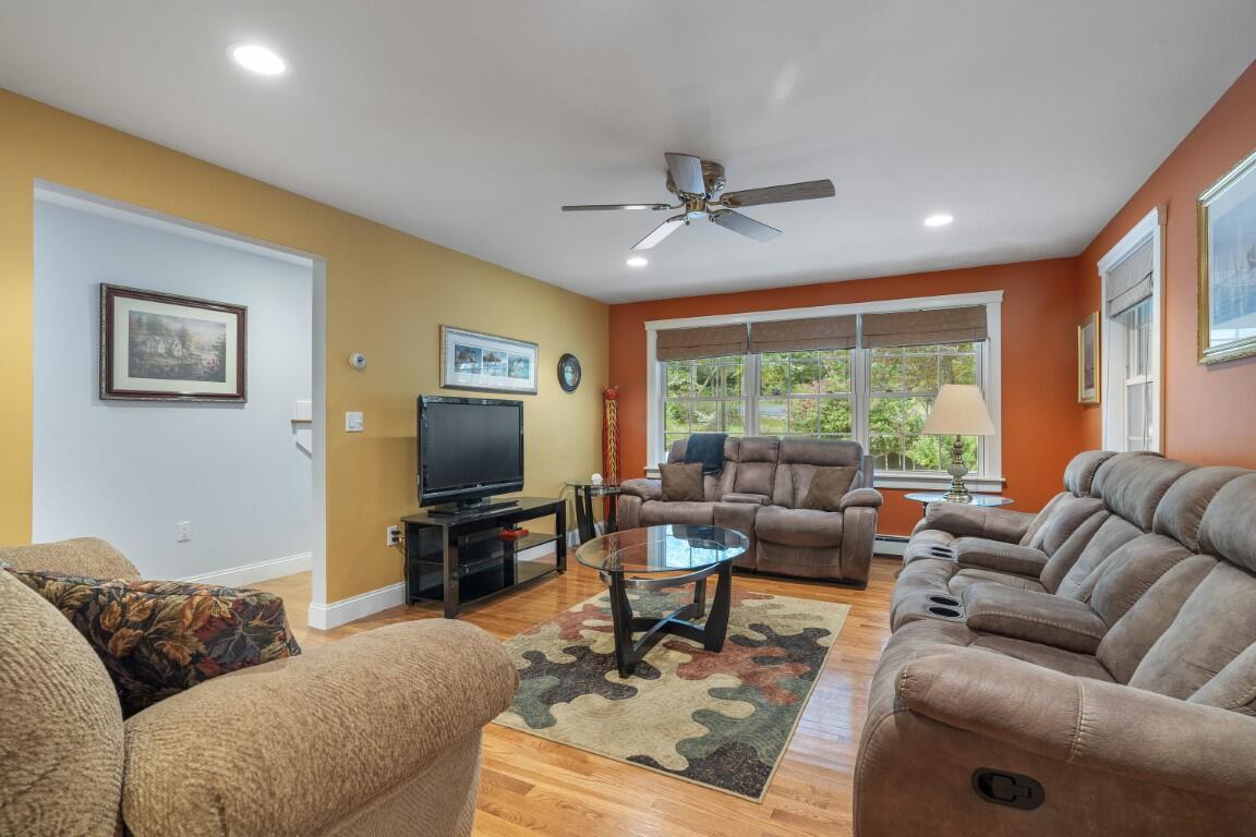 157 Lobster Cove Road