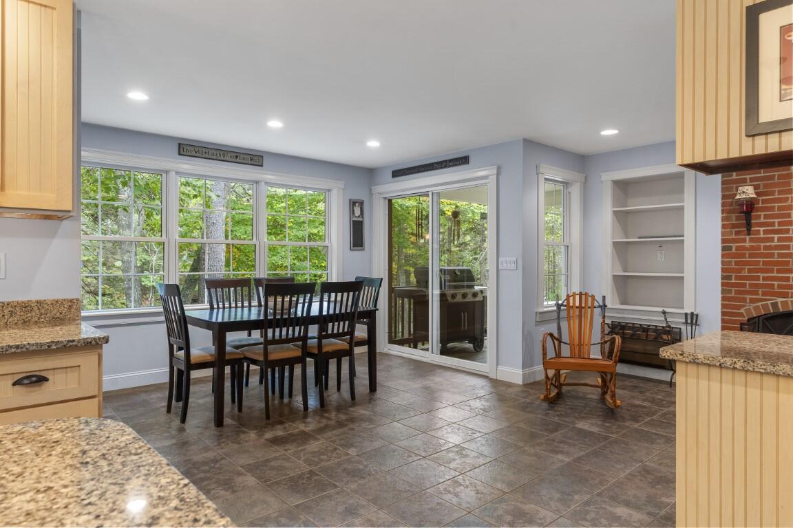 157 Lobster Cove Road