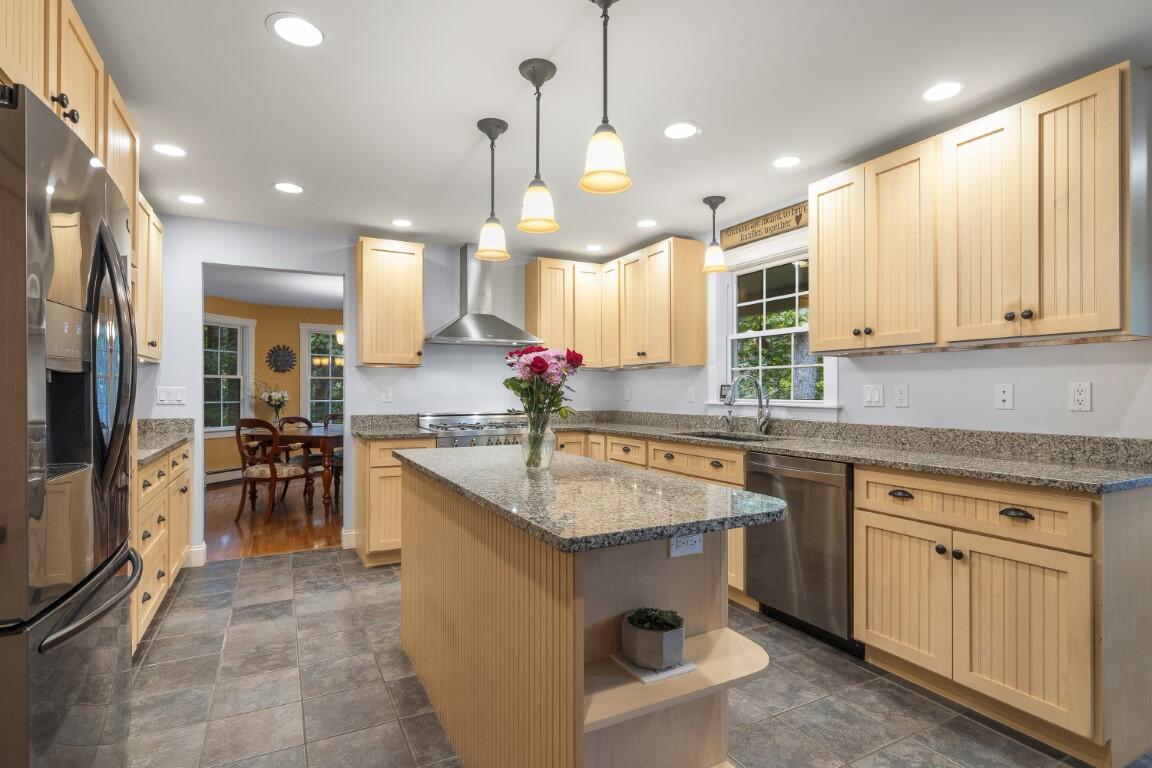 157 Lobster Cove Road