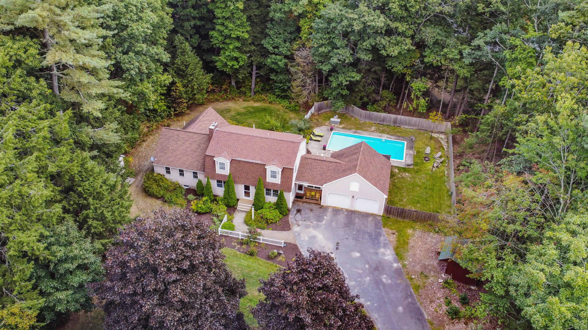 11 Hillcrest Road