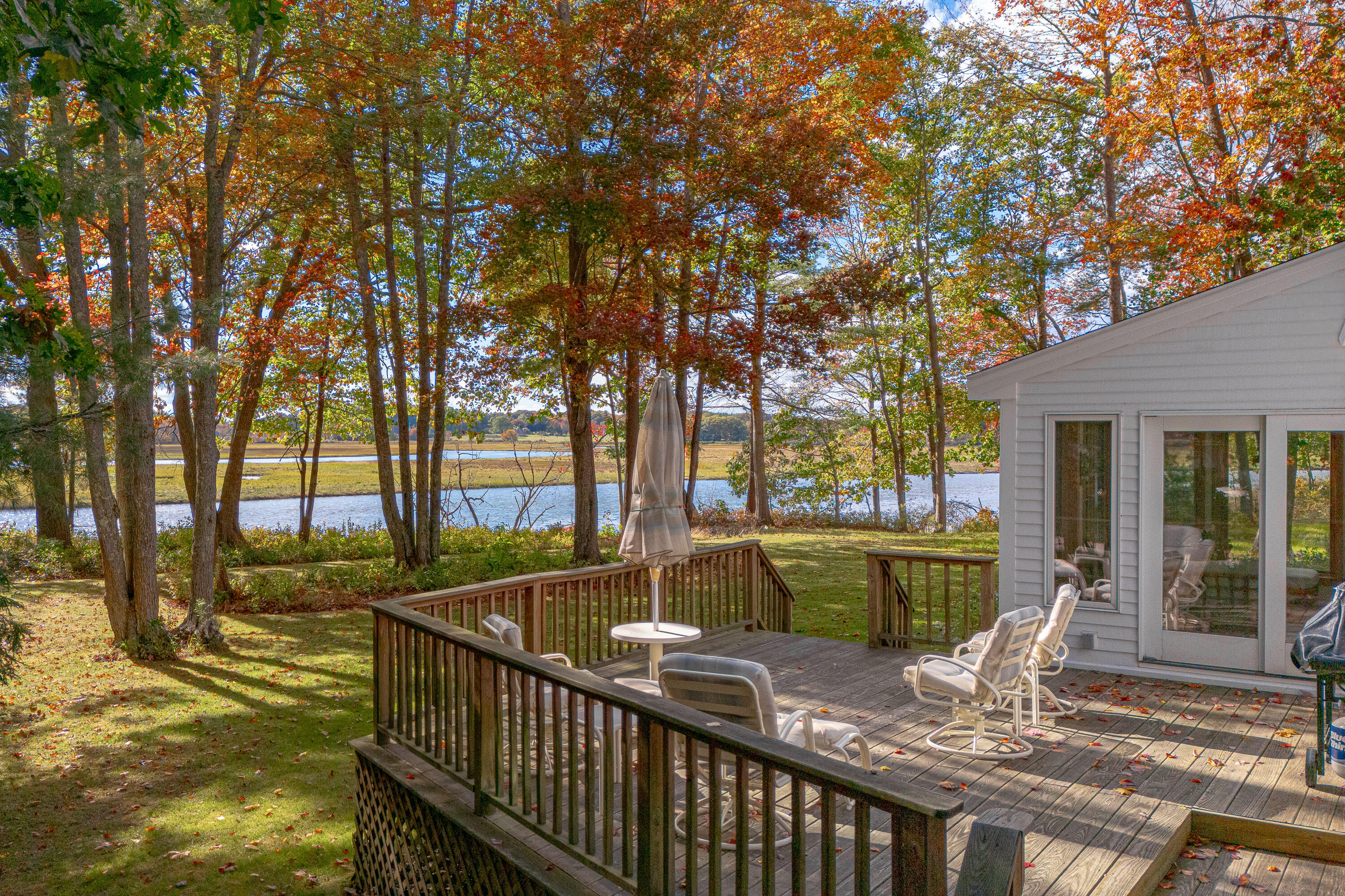 44 Horseshoe Drive