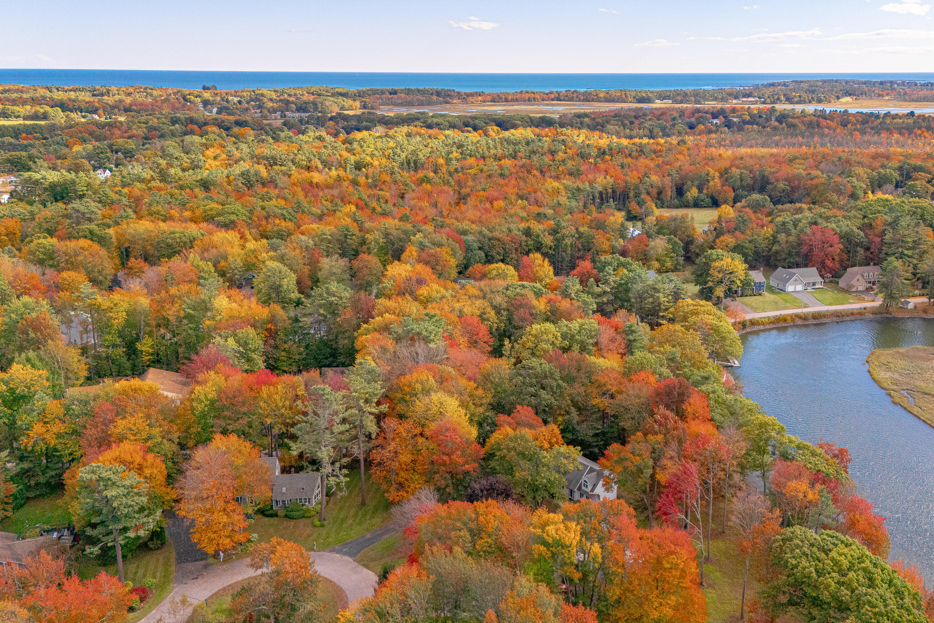 44 Horseshoe Drive