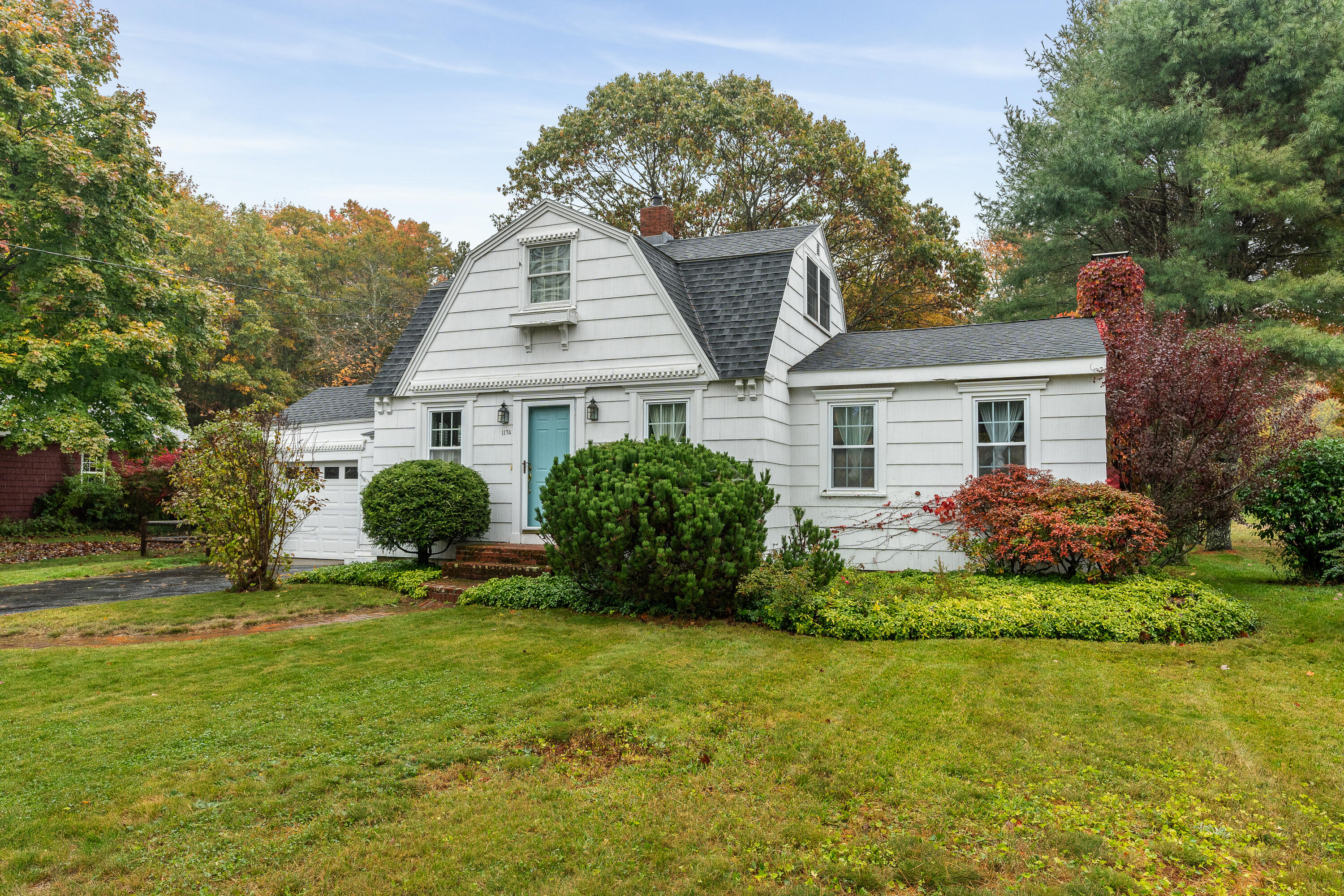 1174 Sawyer Road