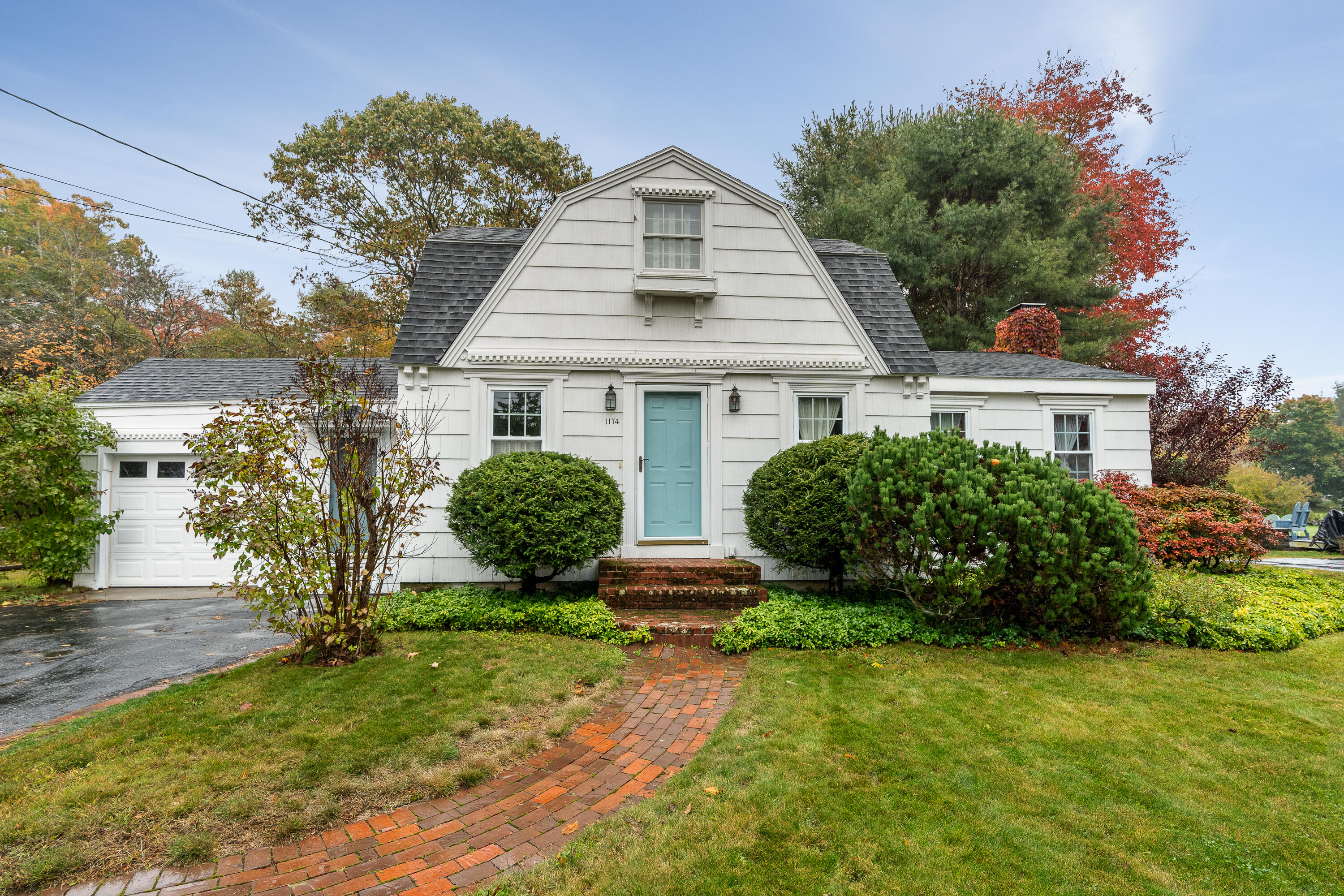 1174 Sawyer Road