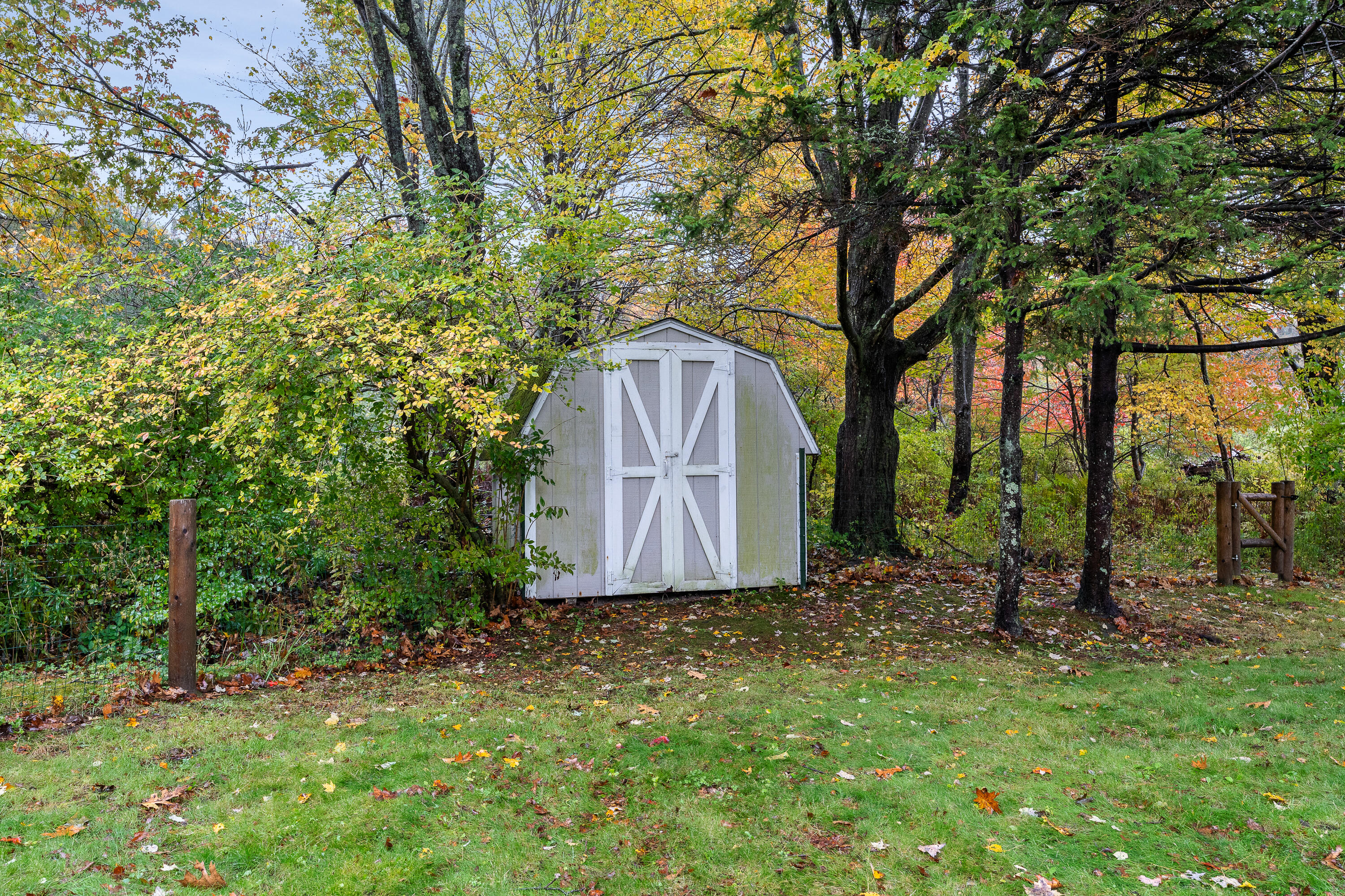 1174 Sawyer Road