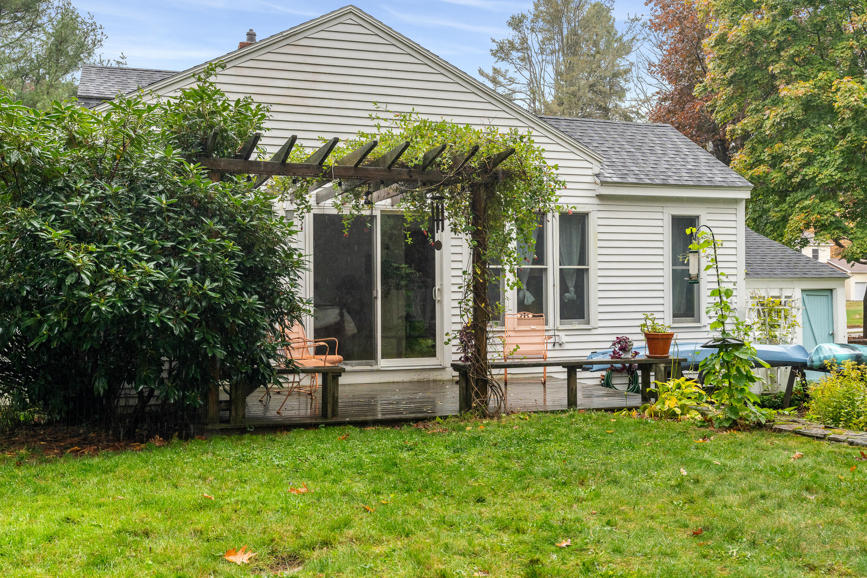 1174 Sawyer Road