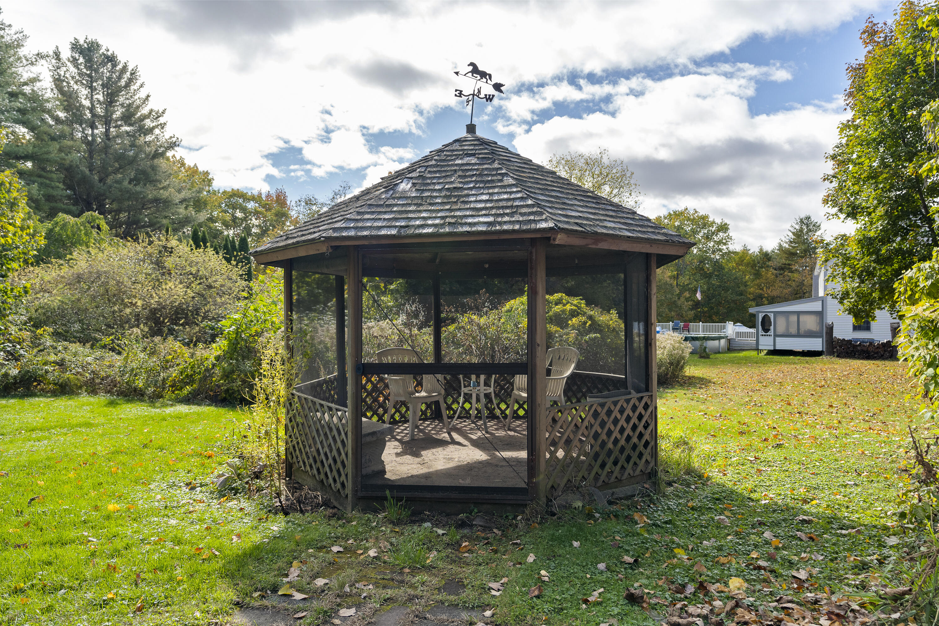 22 Hillcrest Avenue