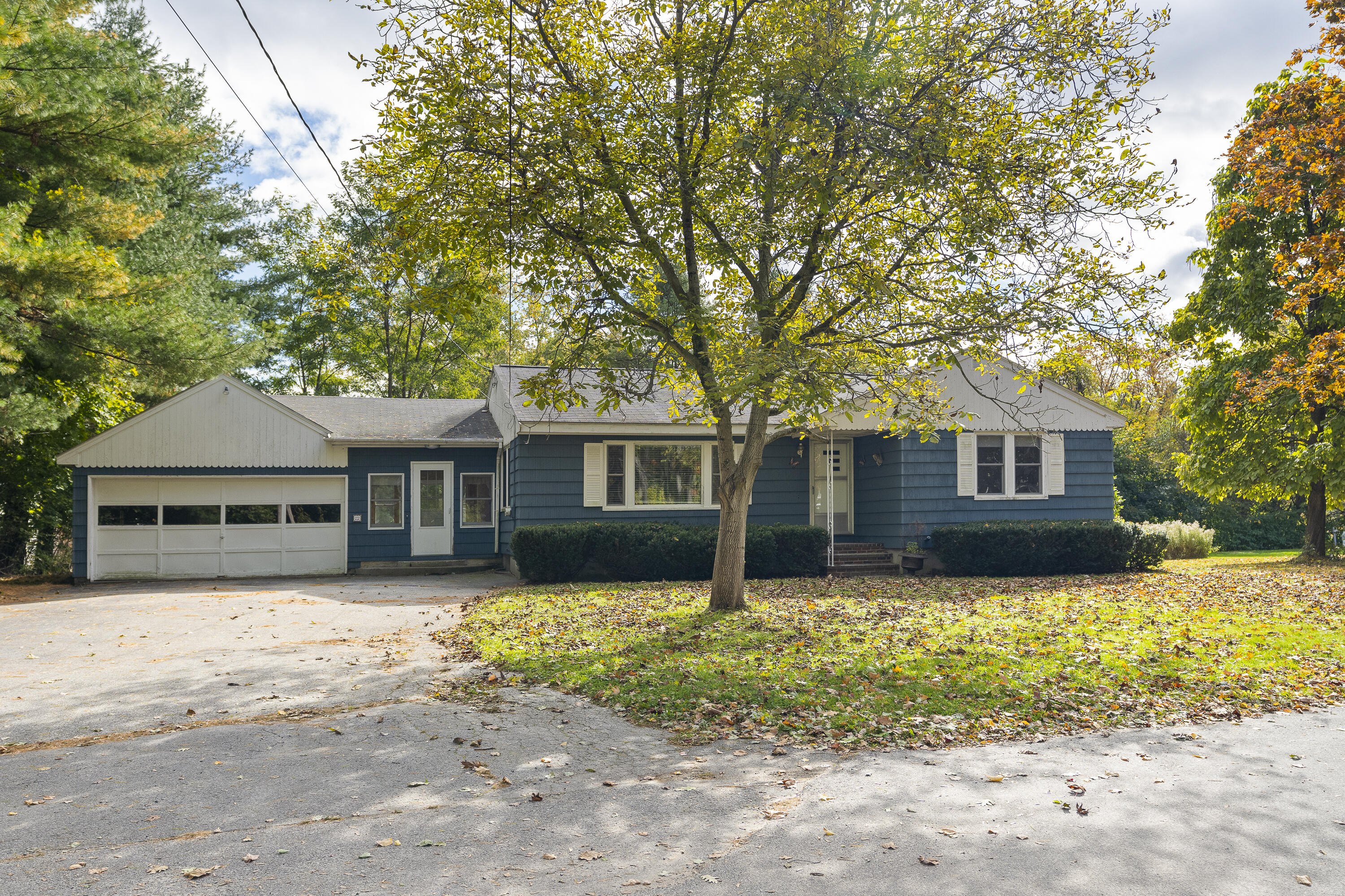 22 Hillcrest Avenue