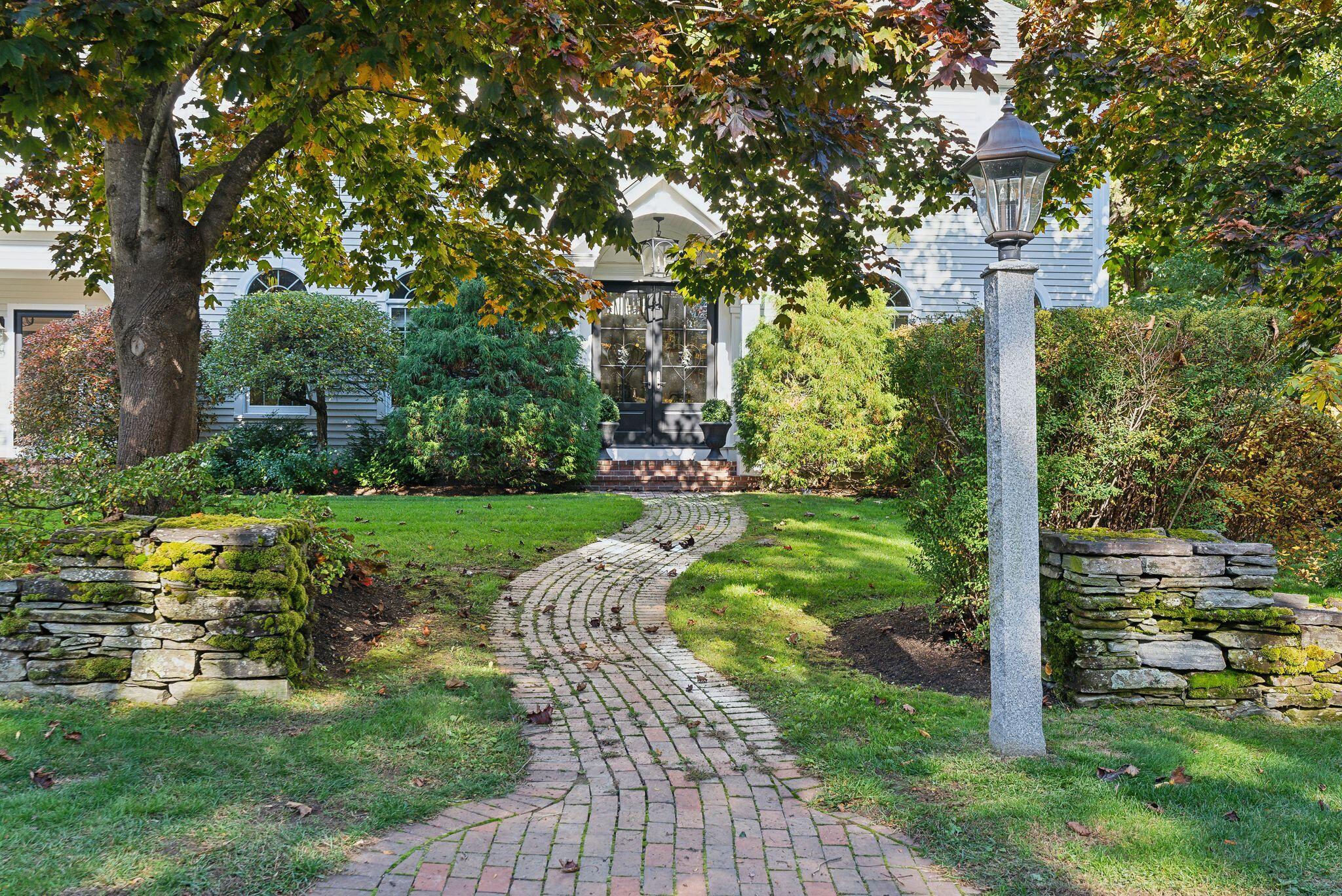 1 White Rock Drive