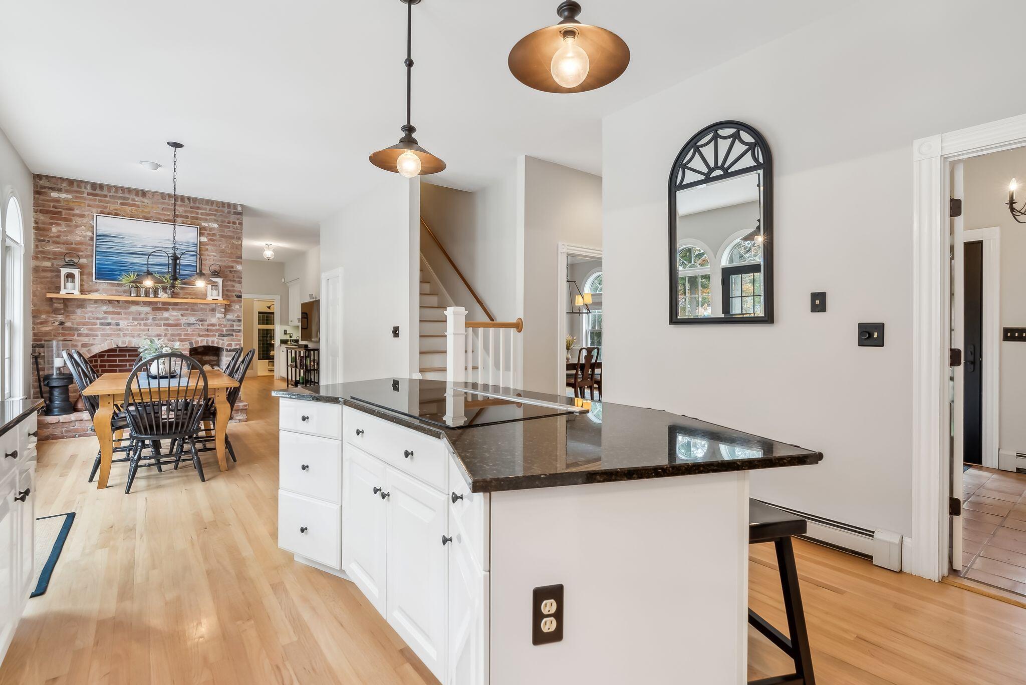 1 White Rock Drive