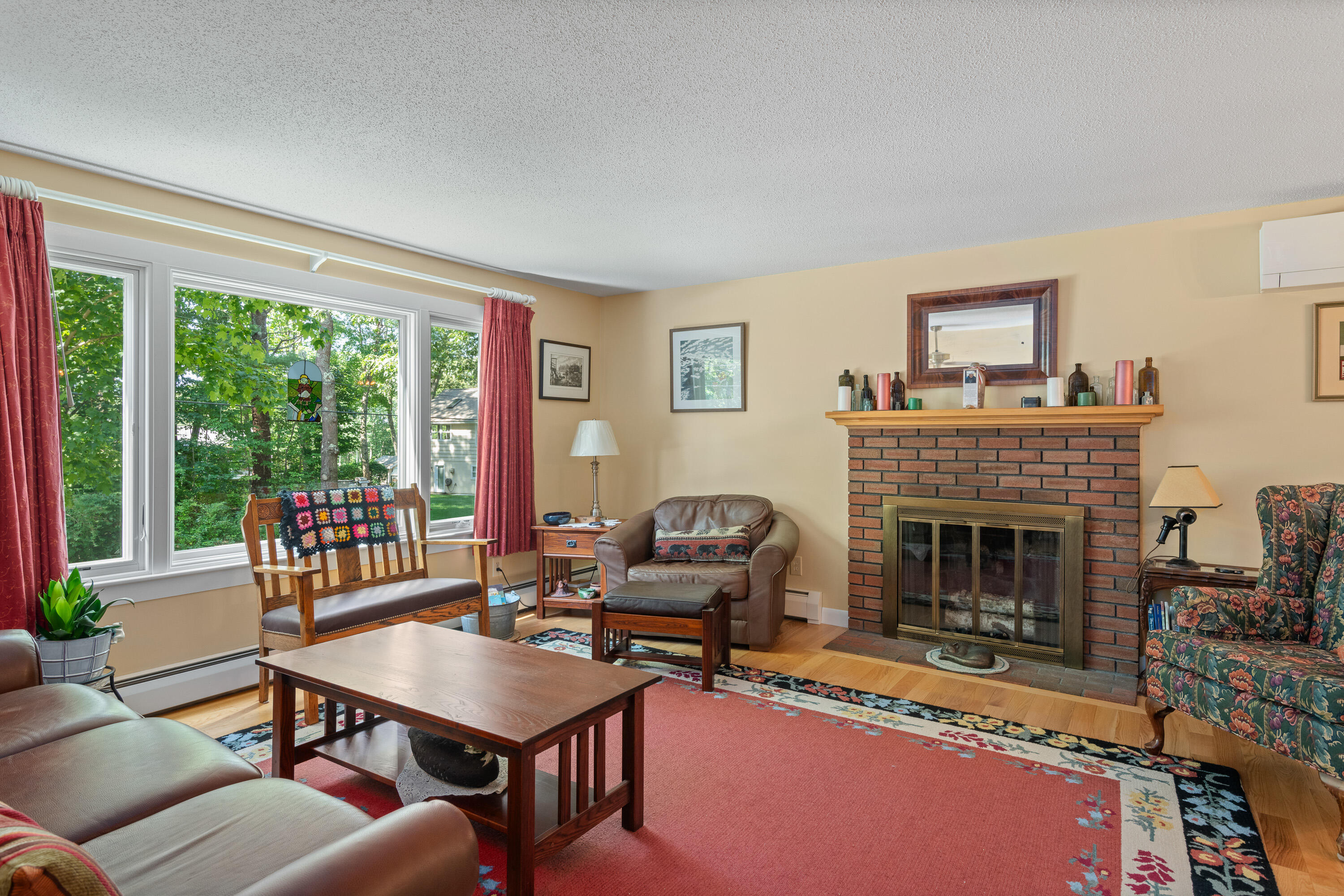 25 Hillcrest Avenue
