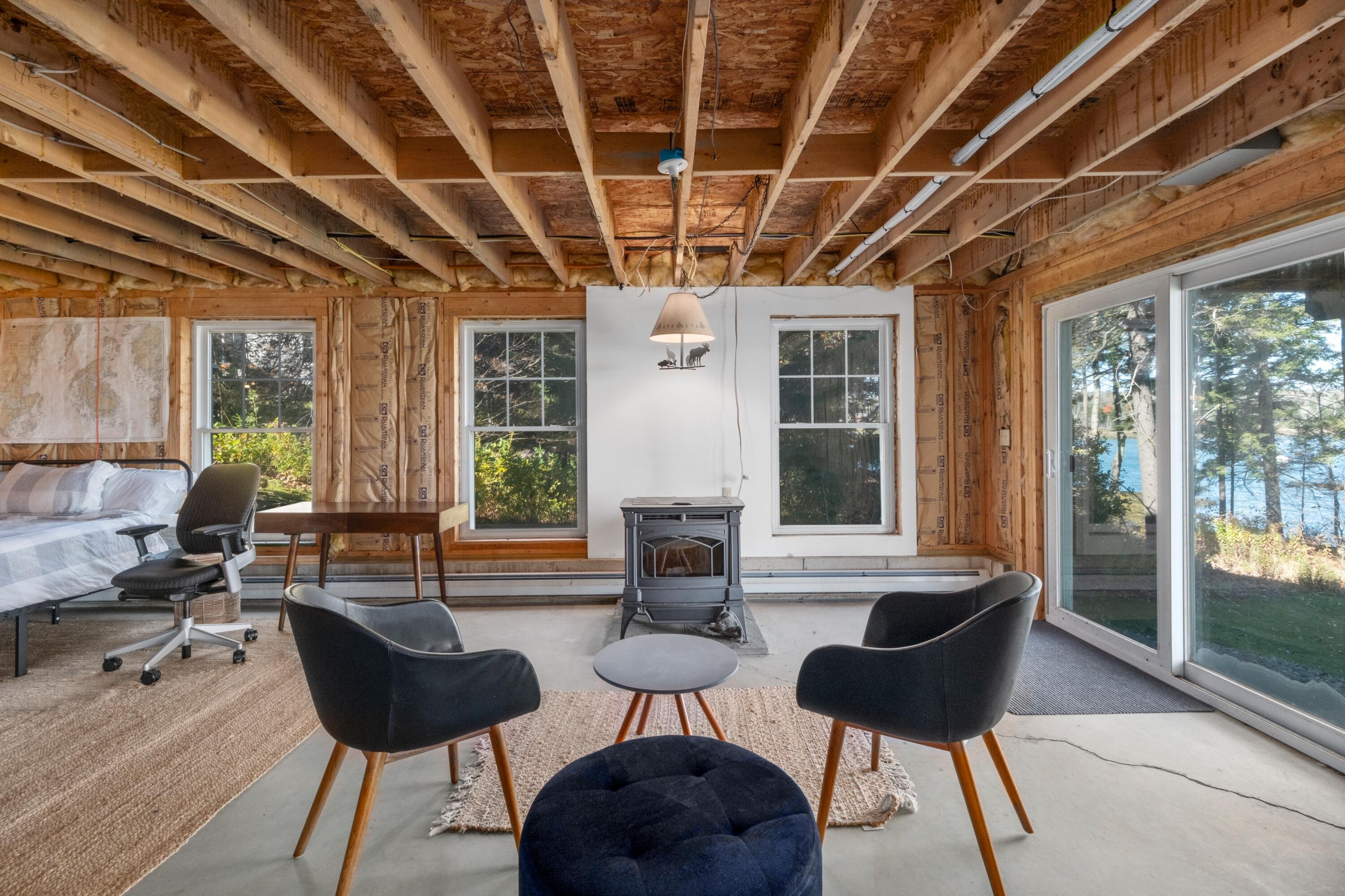 459 Island Avenue