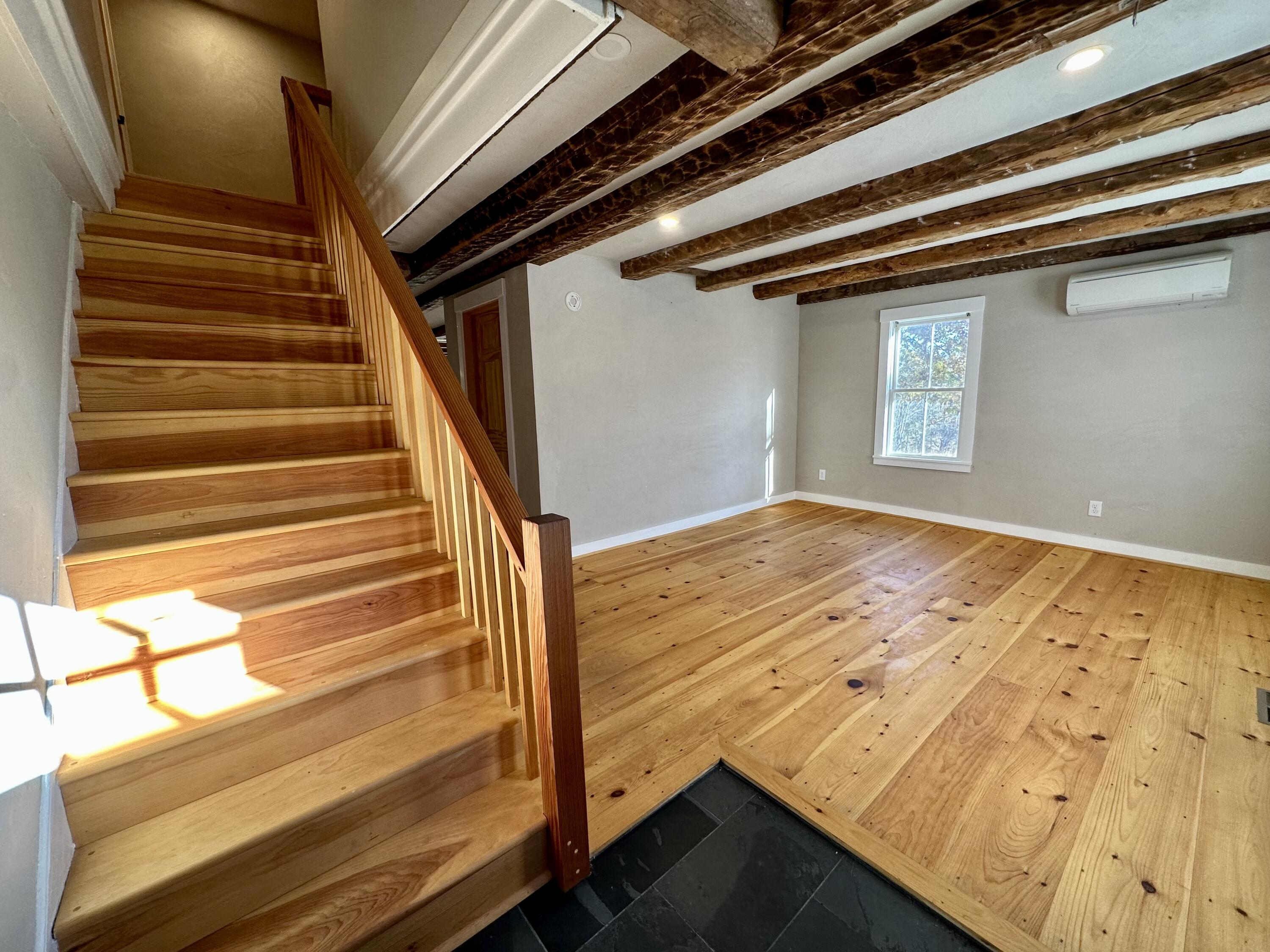 533 Range Road