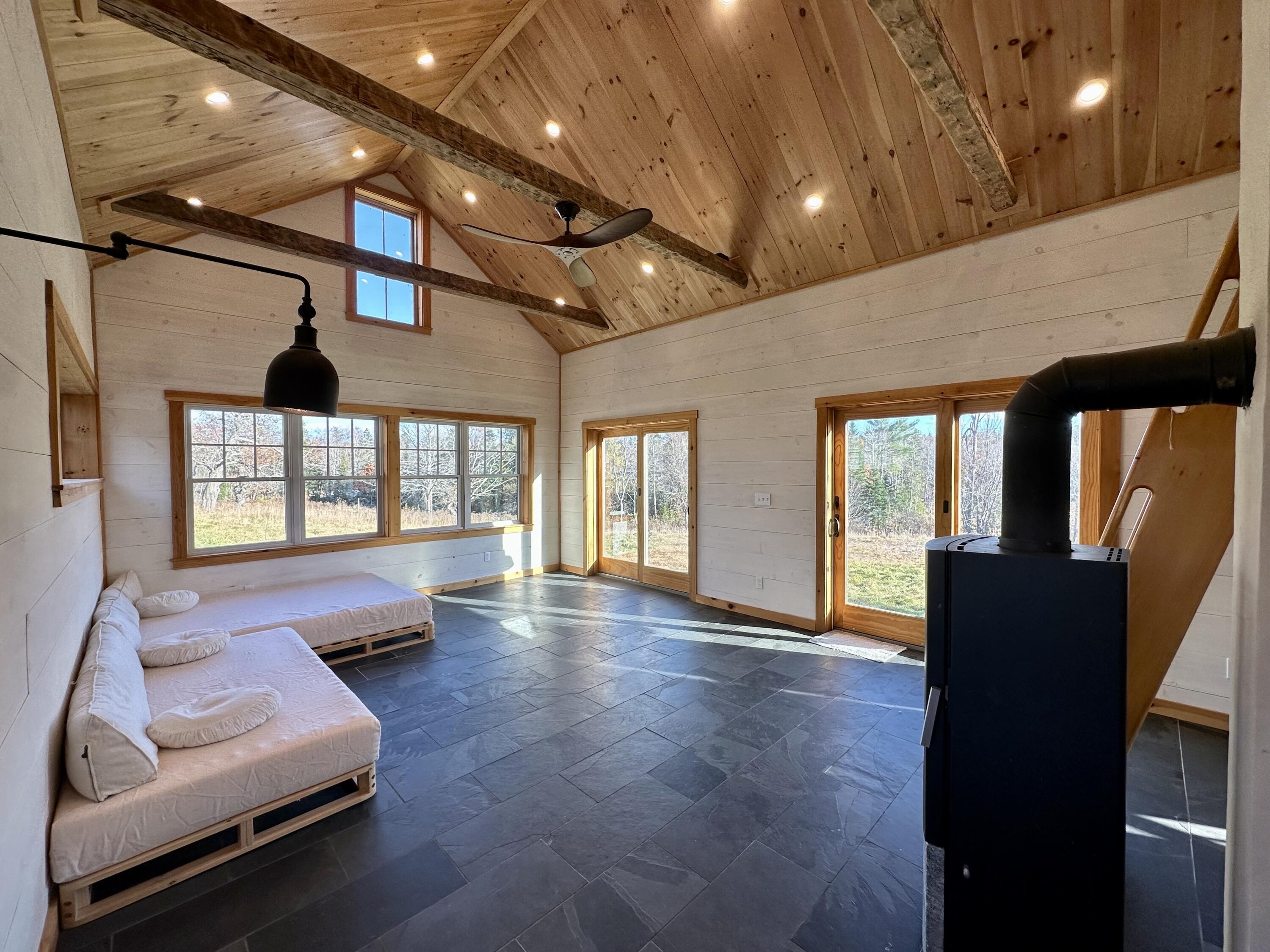 533 Range Road