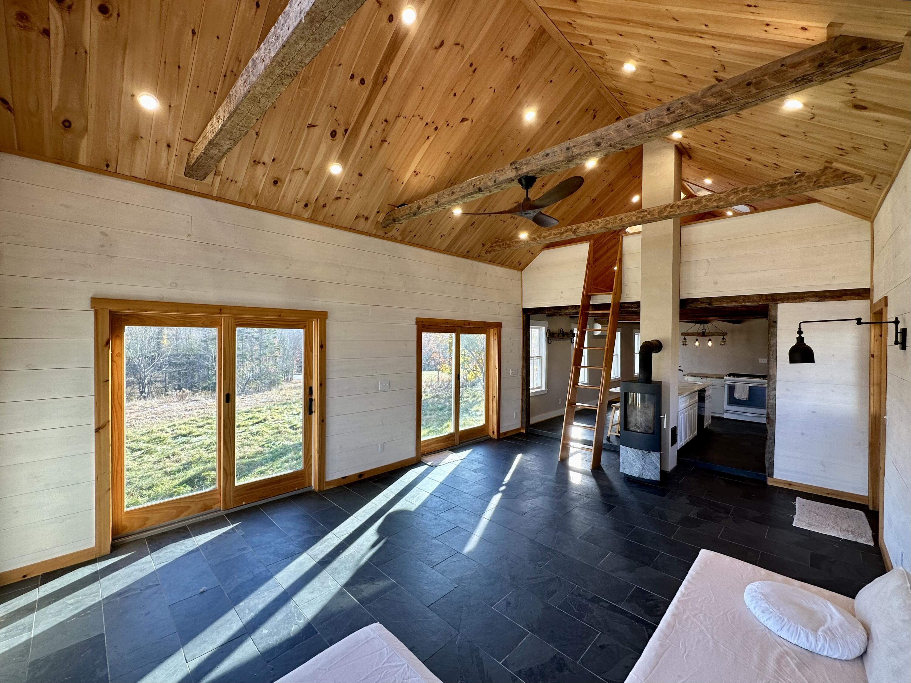 533 Range Road