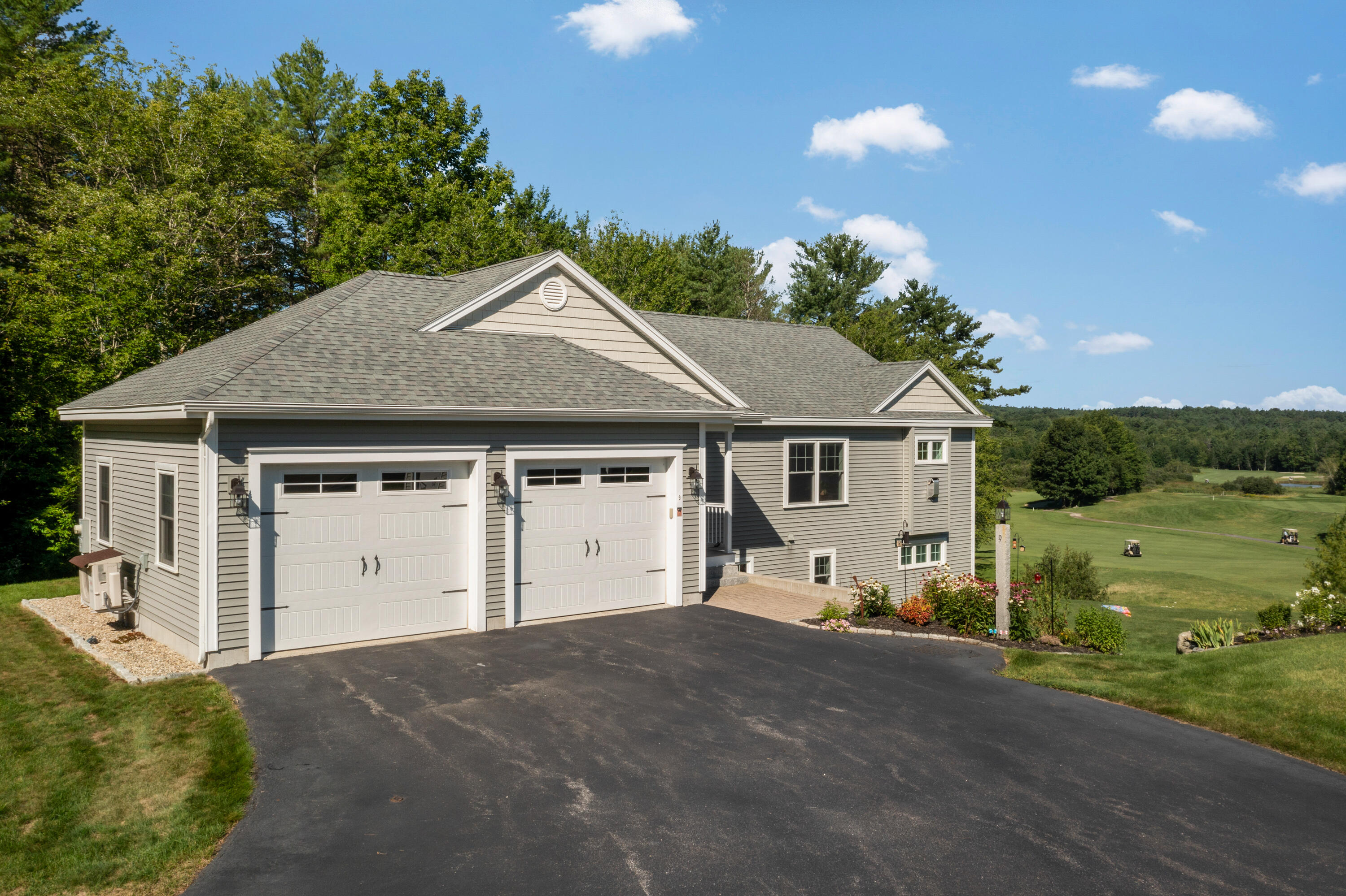 9 Callaway Drive, 3