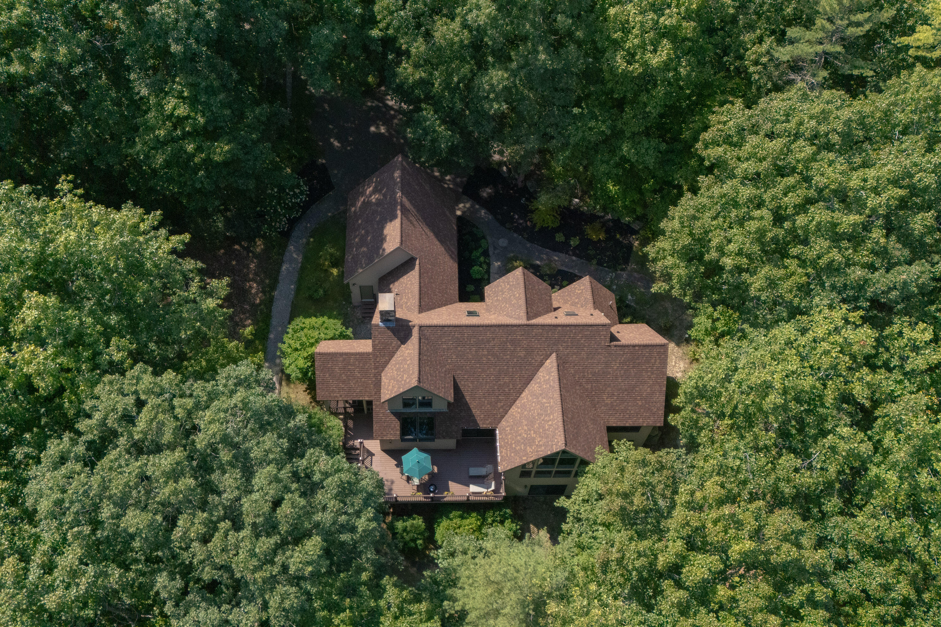 225 Meadow Road