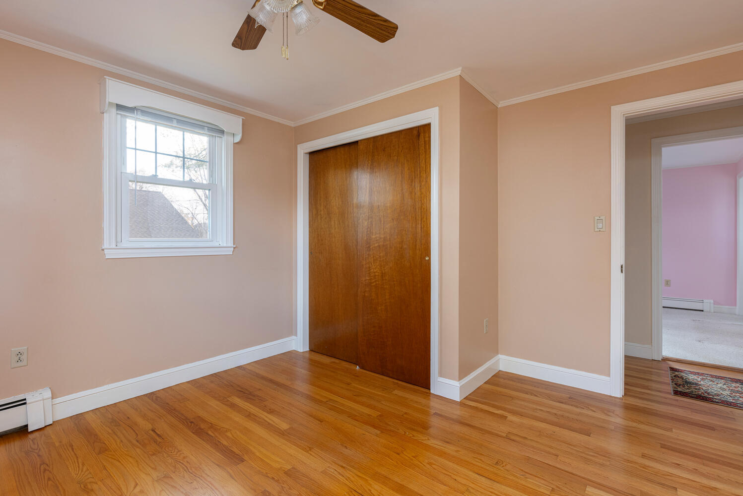 6 Lawn Avenue