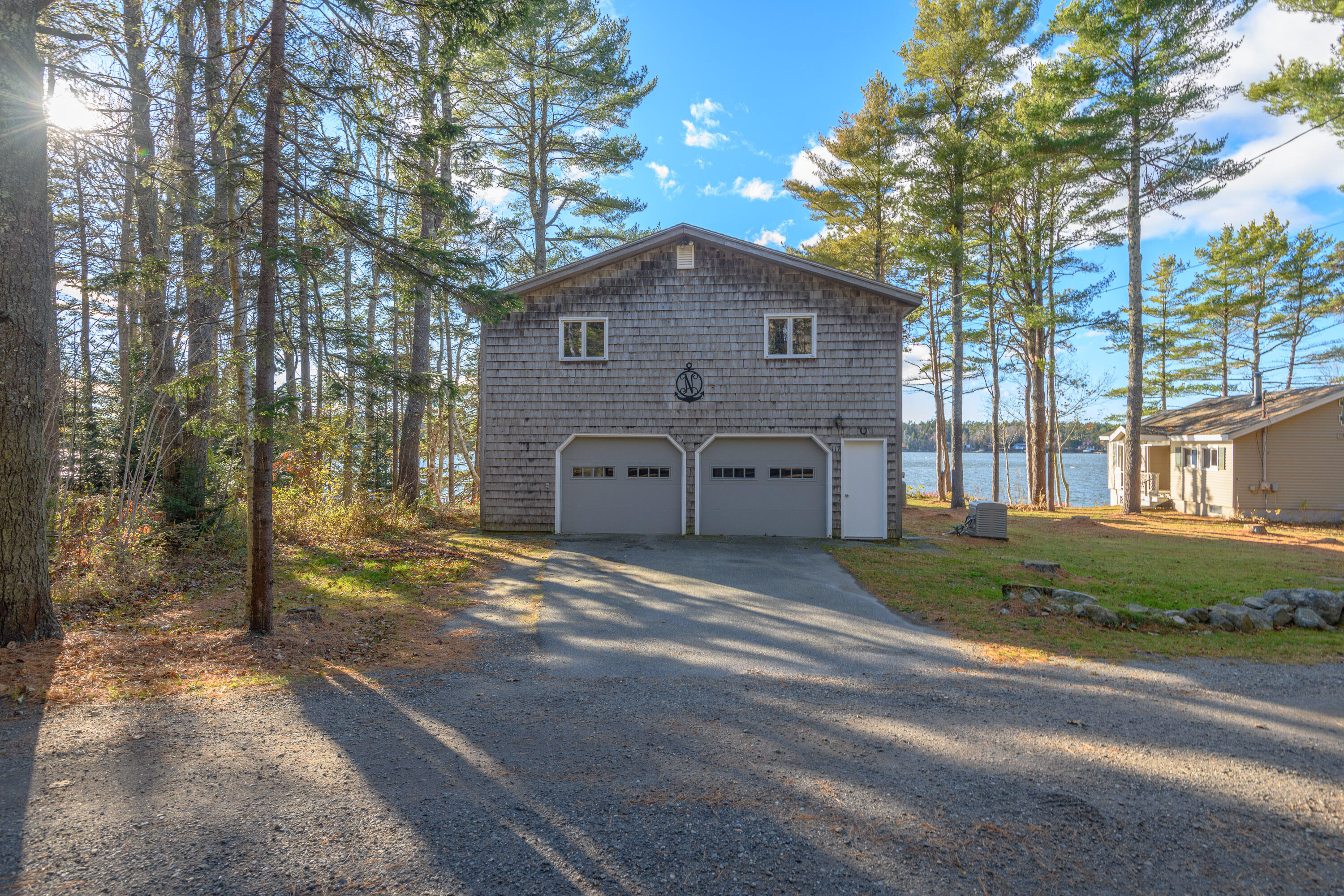117 & 113 Loop Road
