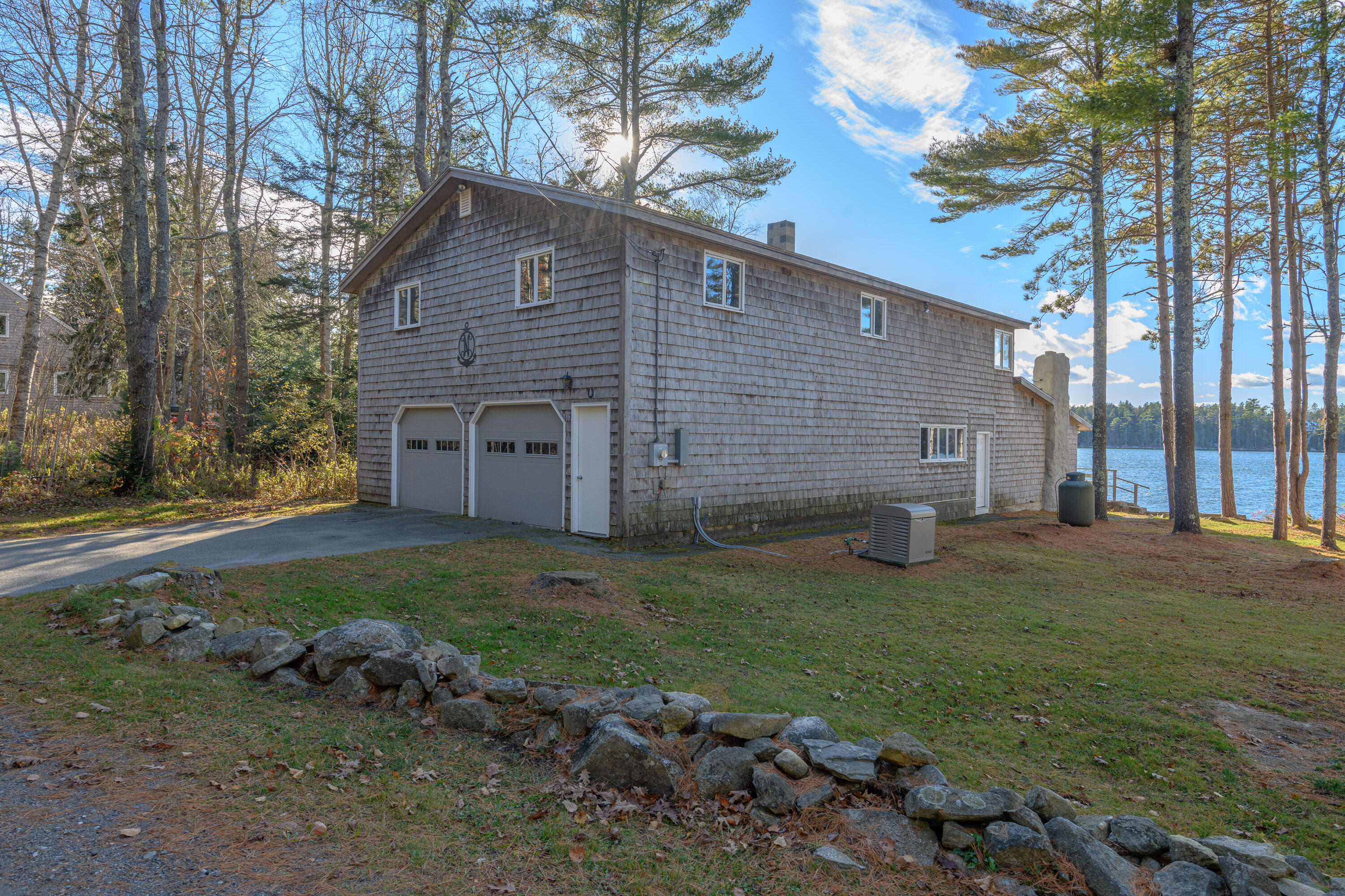 117 & 113 Loop Road