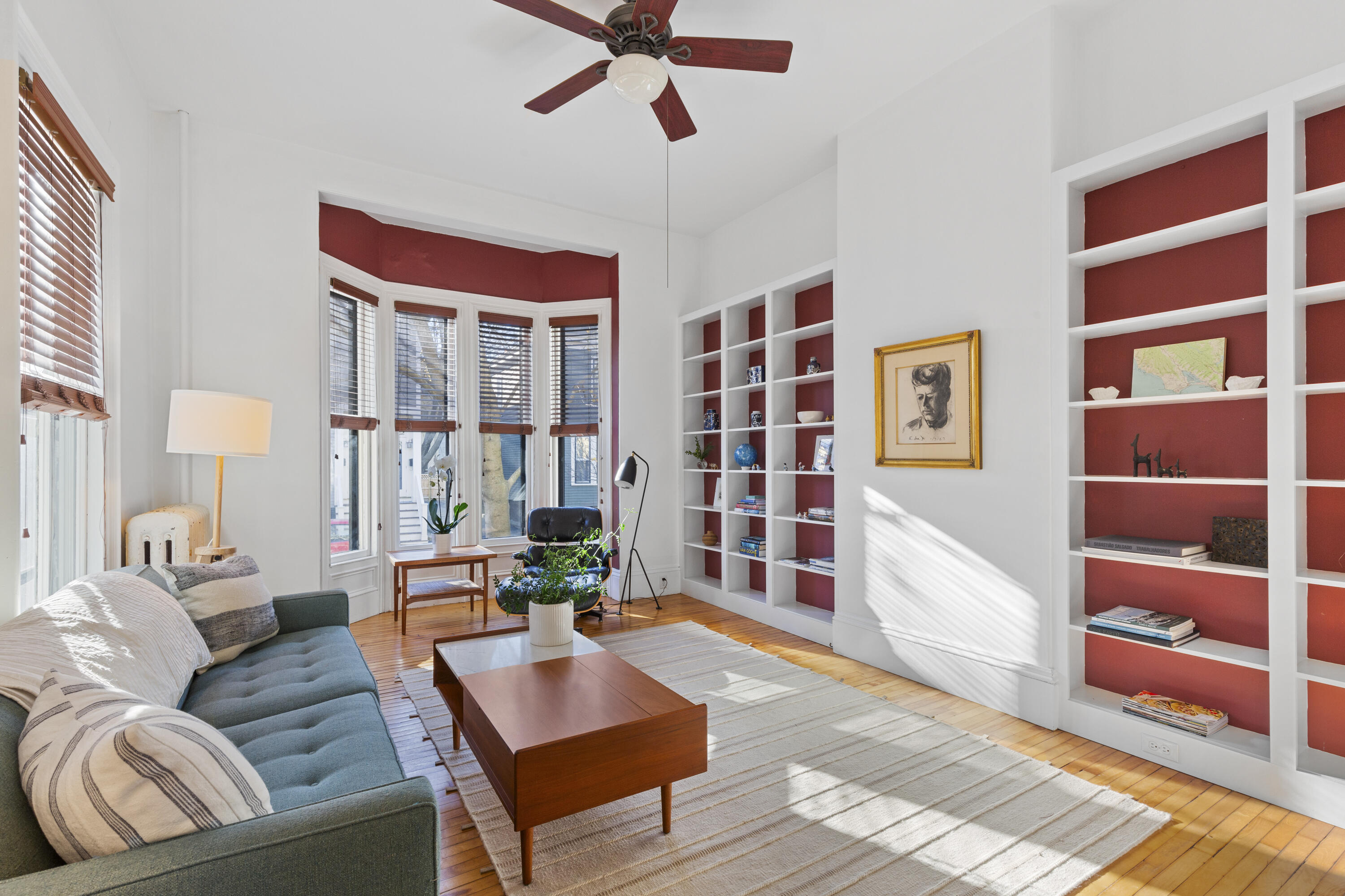 15 Lewis Street, 1