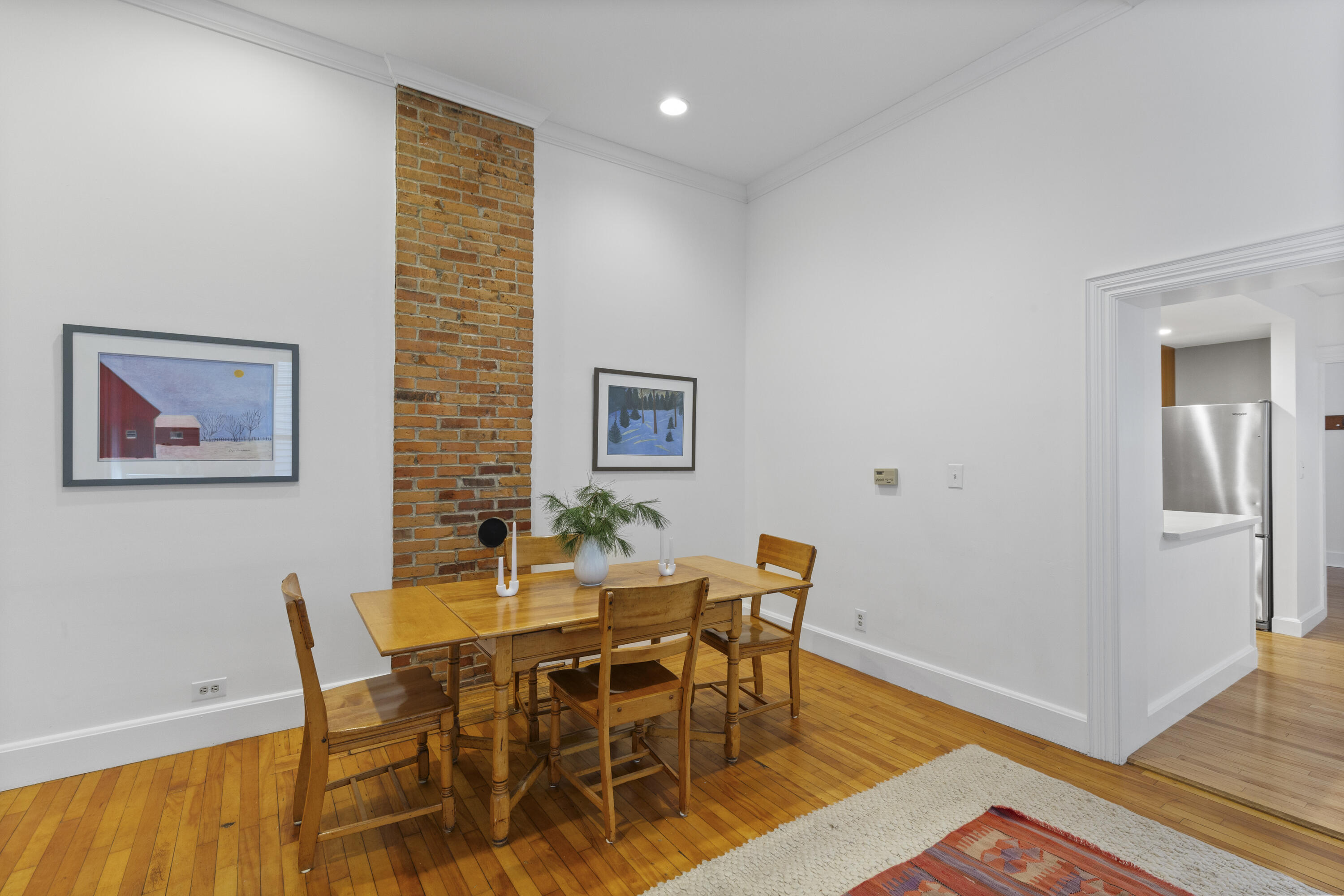 15 Lewis Street, 1
