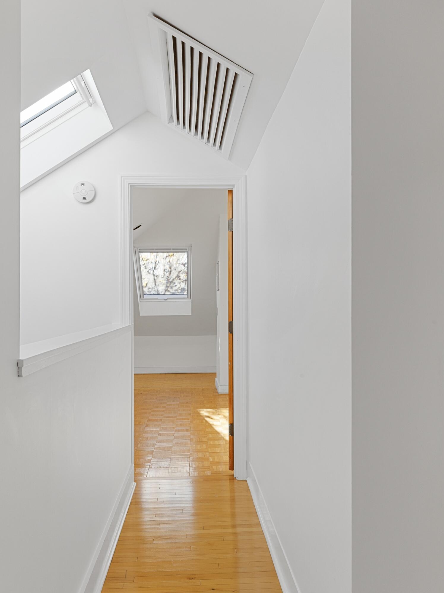 15 Lewis Street, 1
