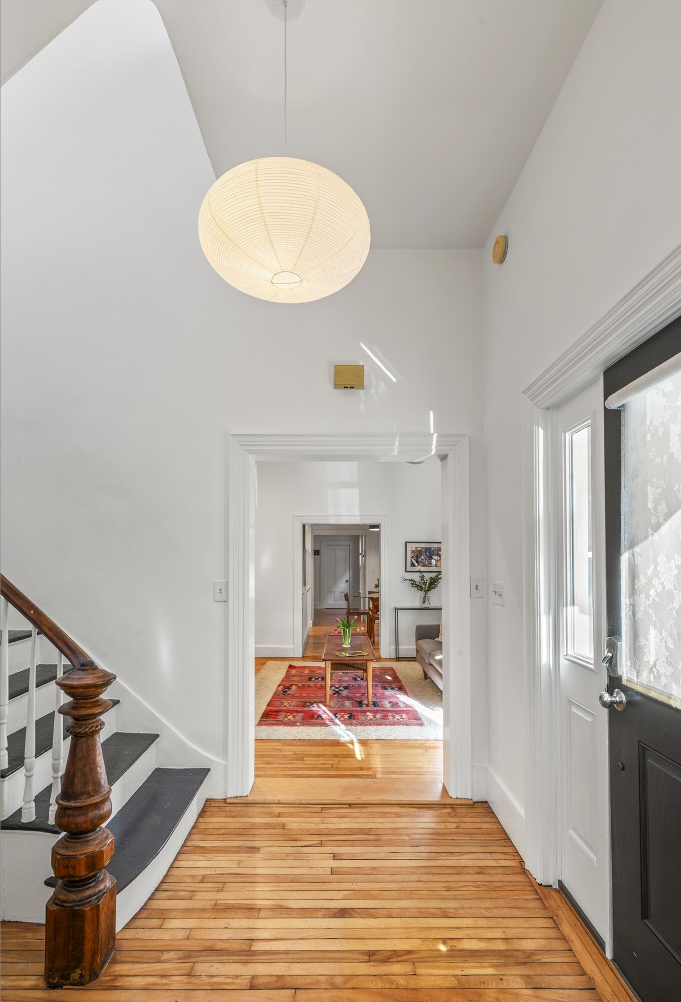 15 Lewis Street, 1