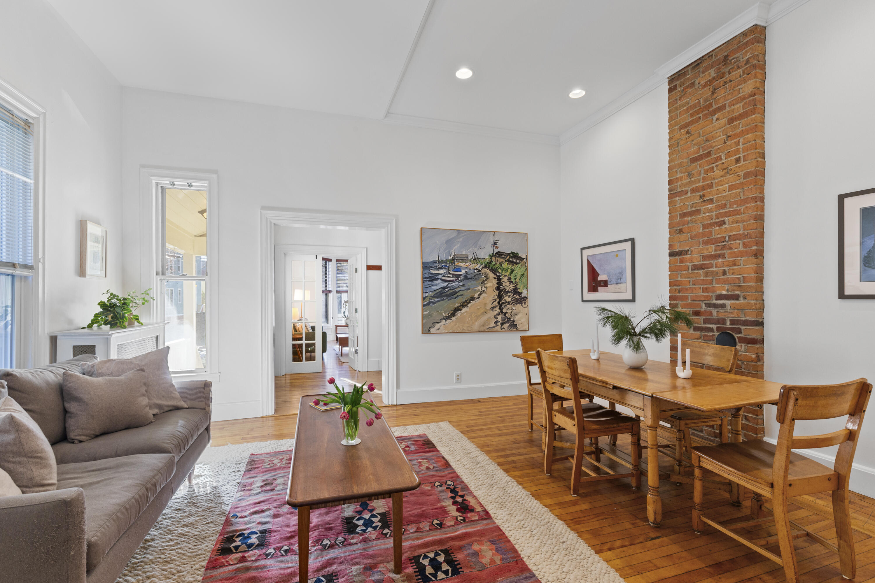 15 Lewis Street, 1