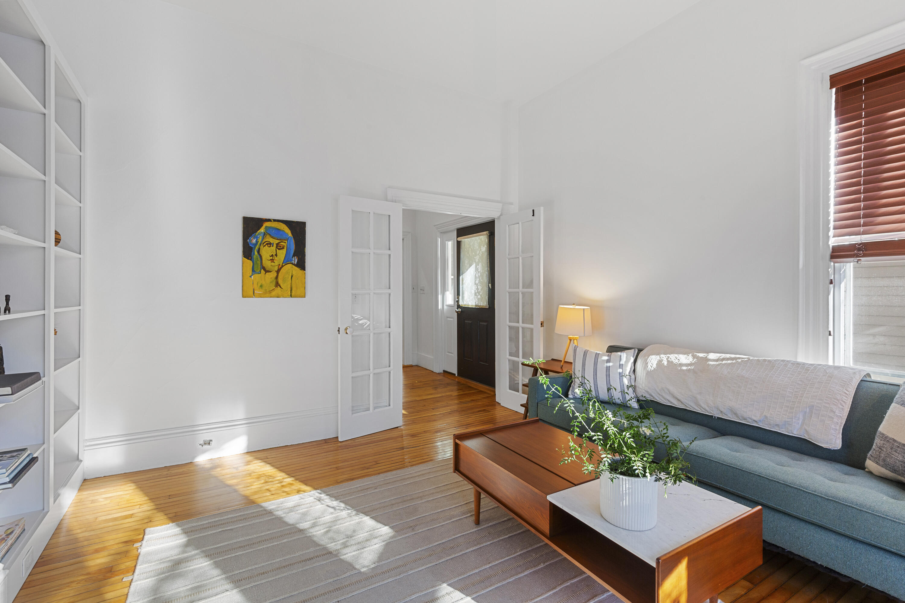 15 Lewis Street, 1